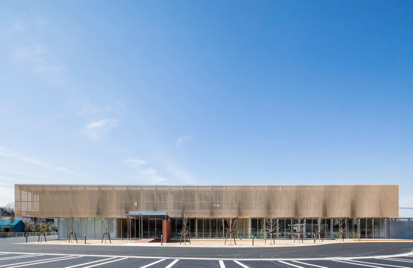 © MIKAMI Architects