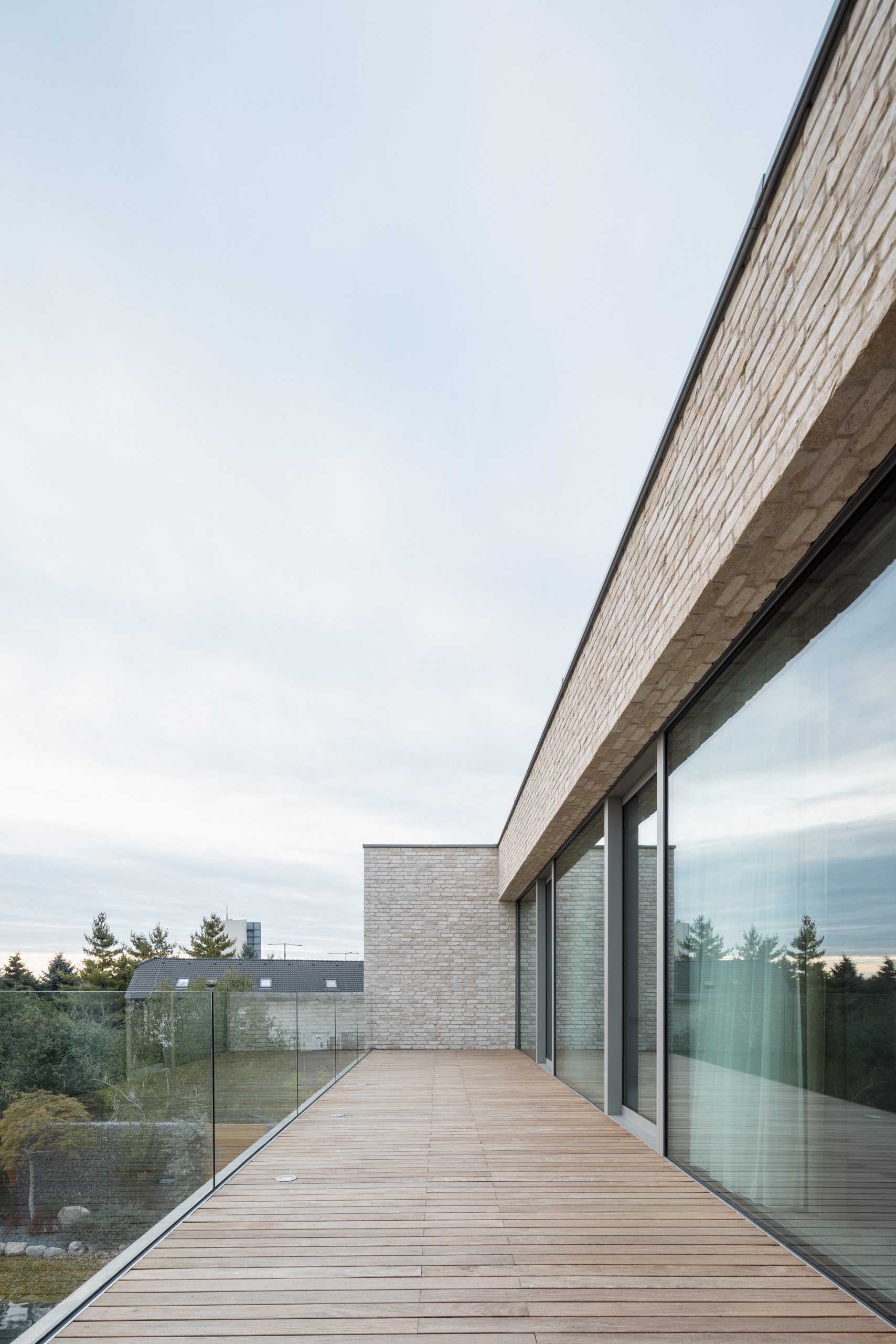 © Jakub Kolarovi Architects