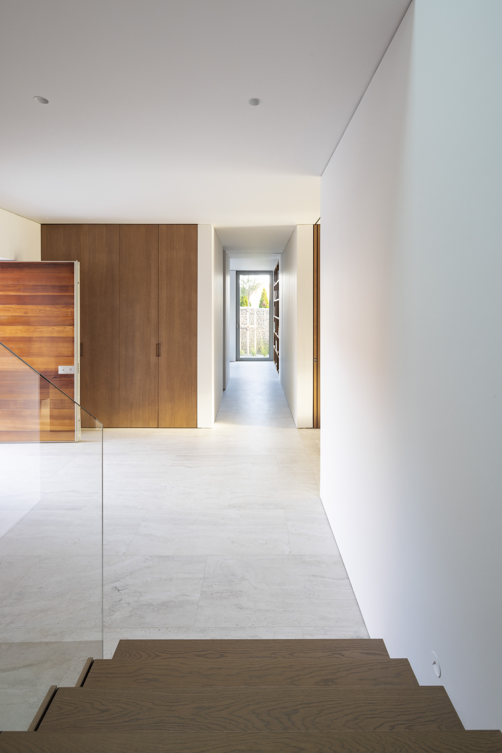 © Jakub Kolarovi Architects