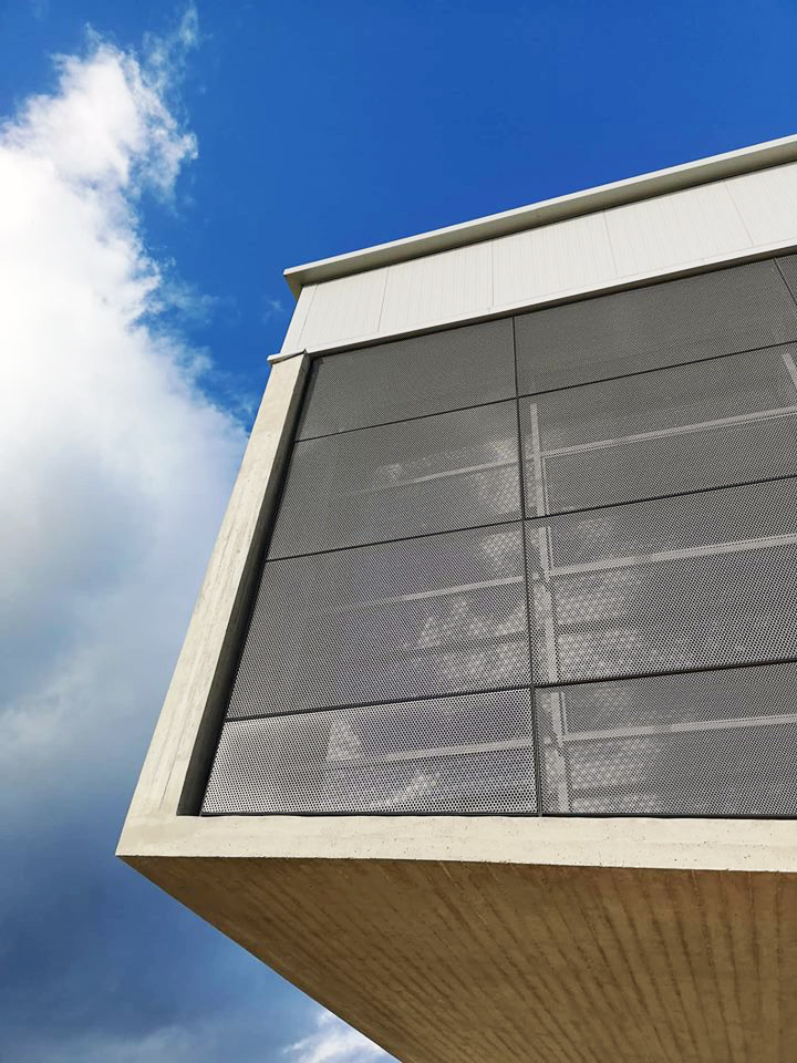 OneFaçade Building Office, Production & Warehouse Building Architizer