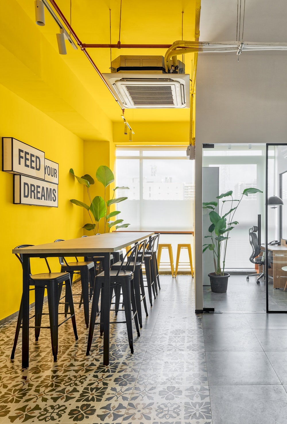 © Quirk Studio