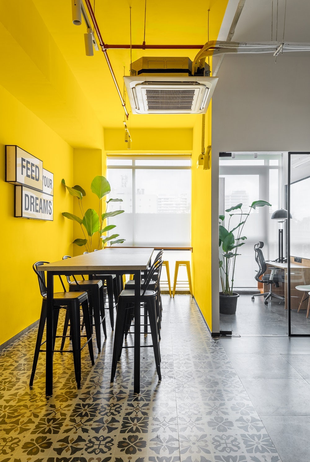 © Quirk Studio