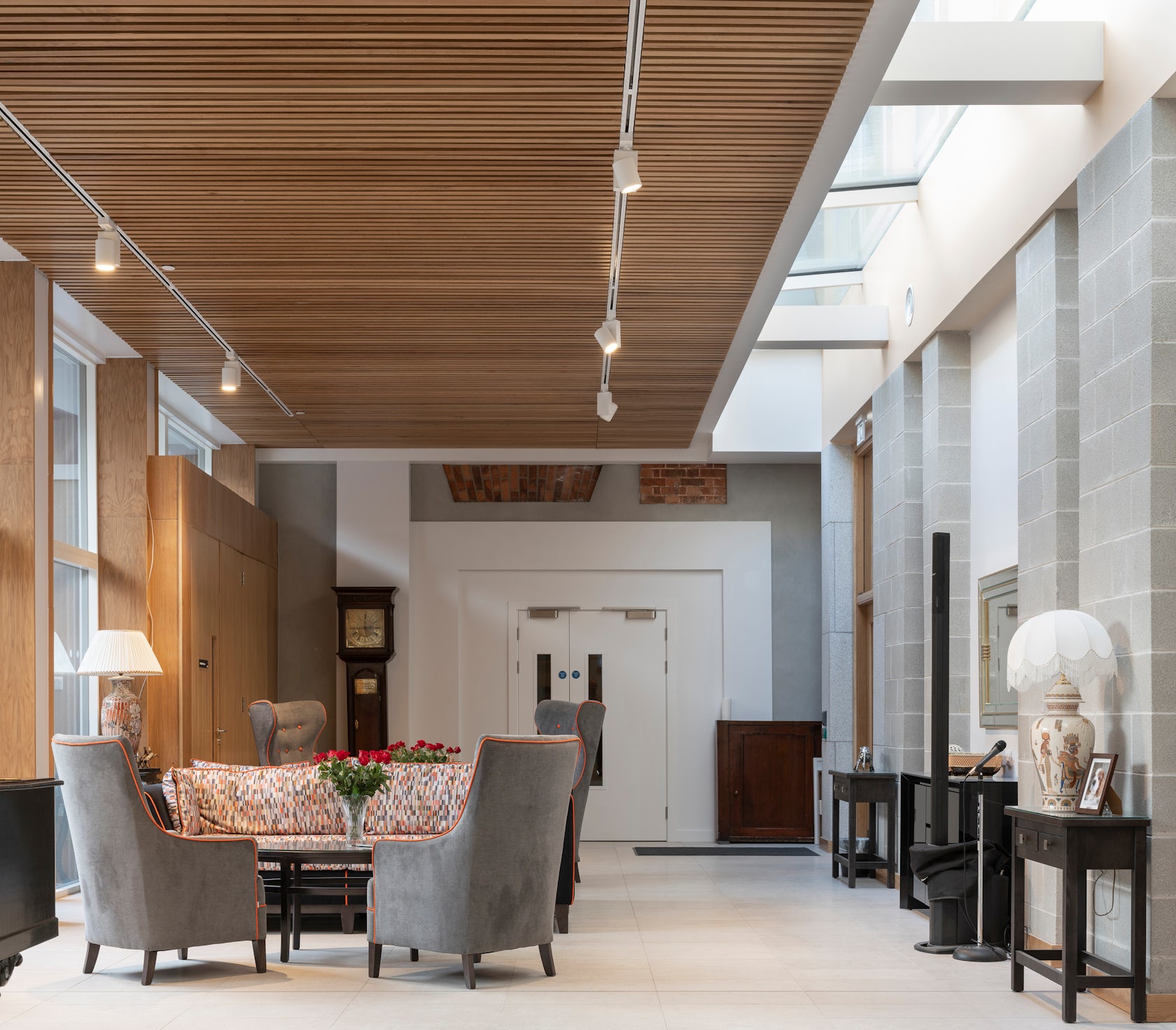 © FKL architects