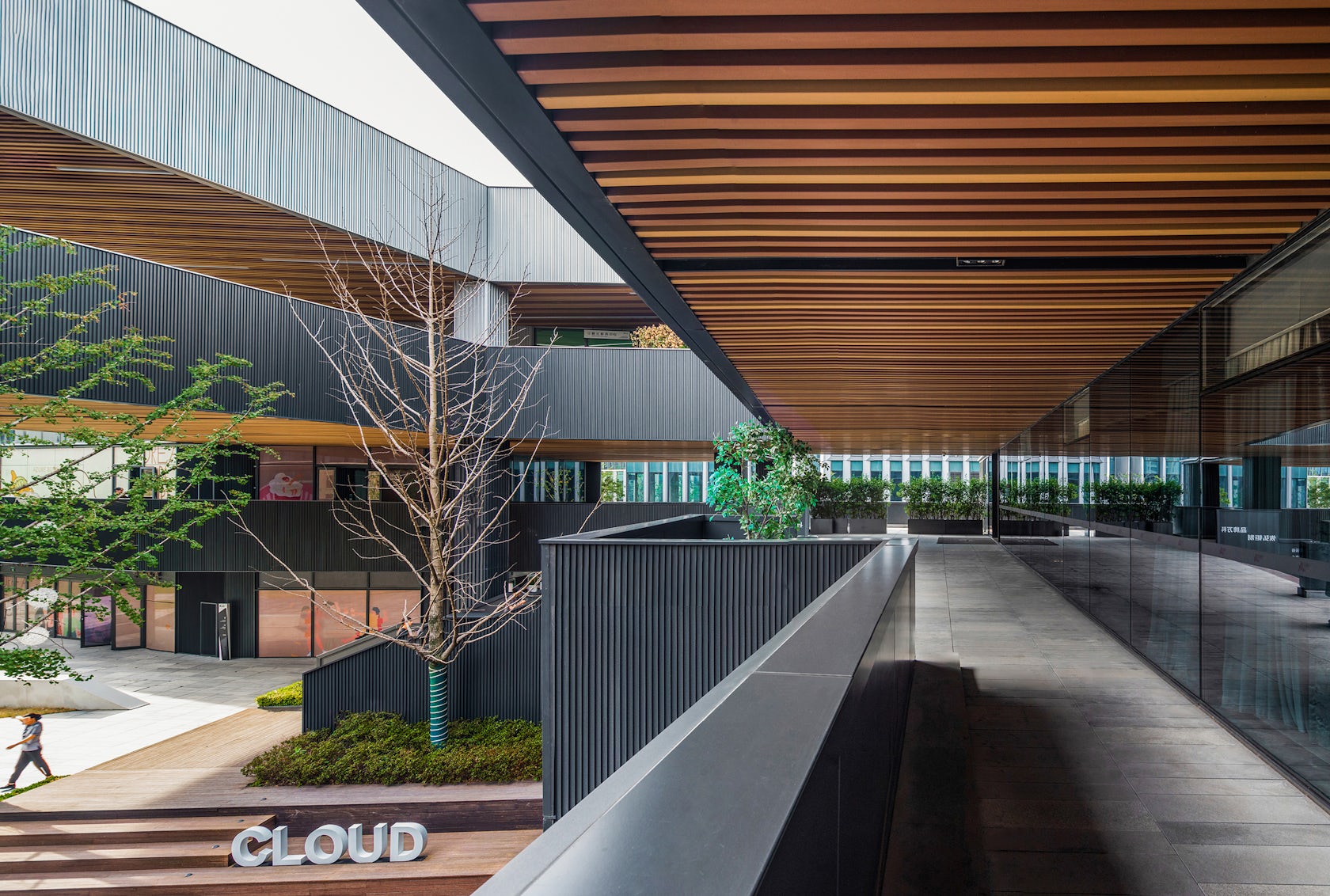 © Studio Woodroffe Papa