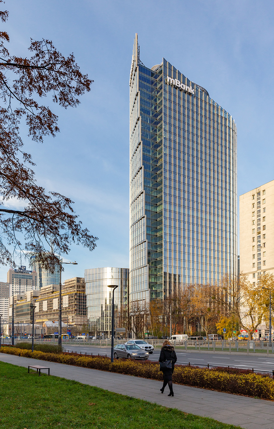 © Goettsch Partners