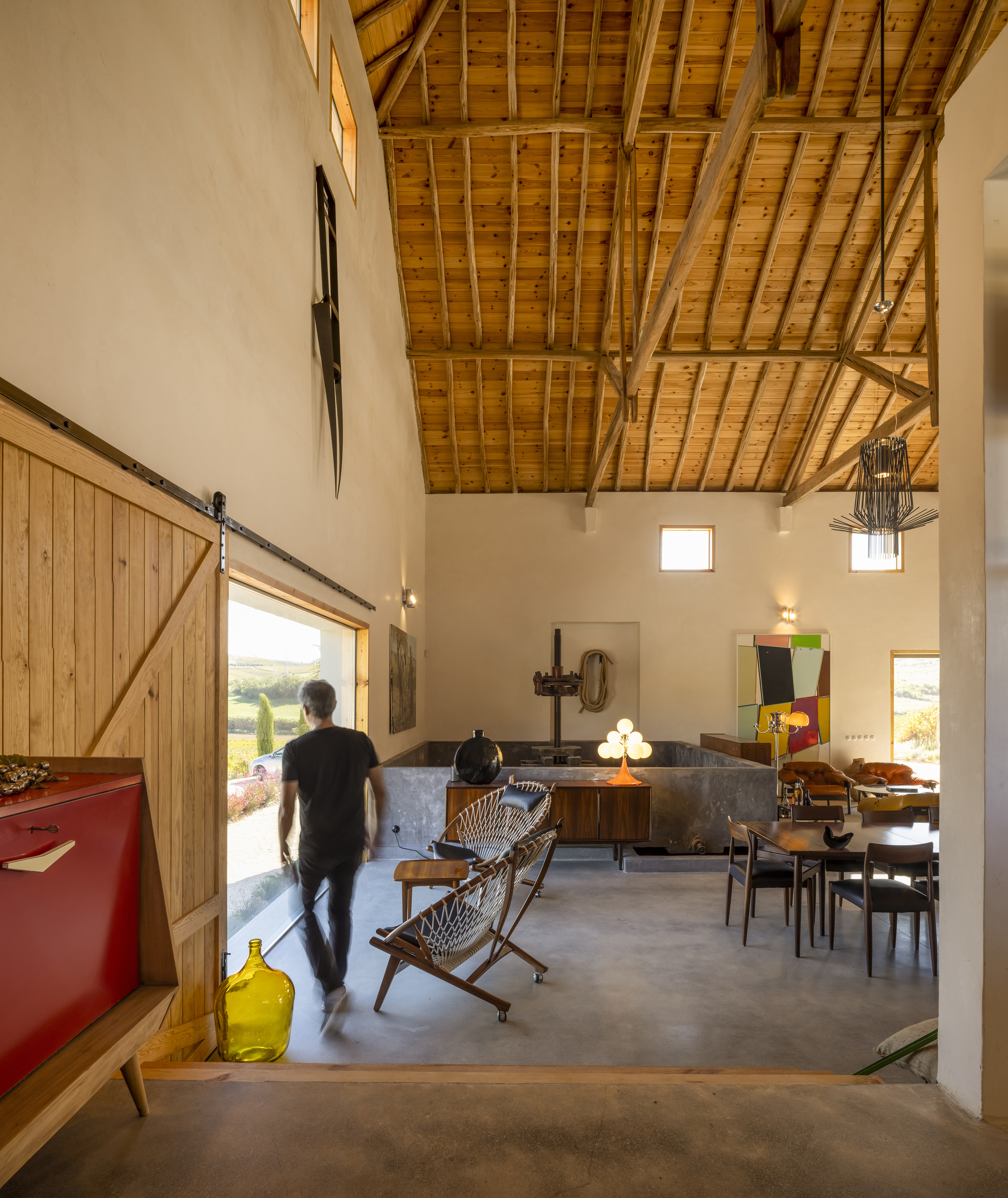 © ATELIER CENTRAL ARQUITECTOS