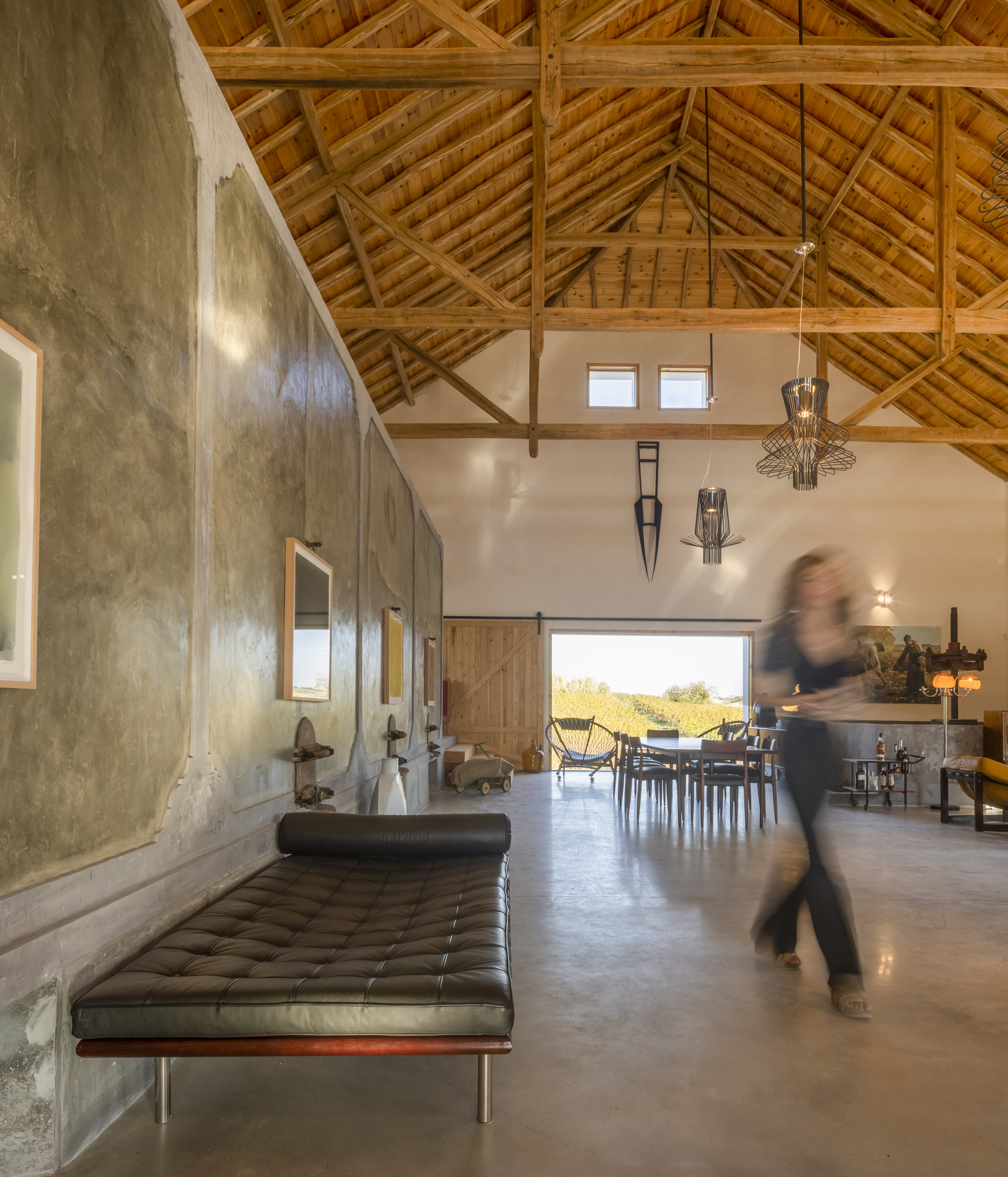 © ATELIER CENTRAL ARQUITECTOS