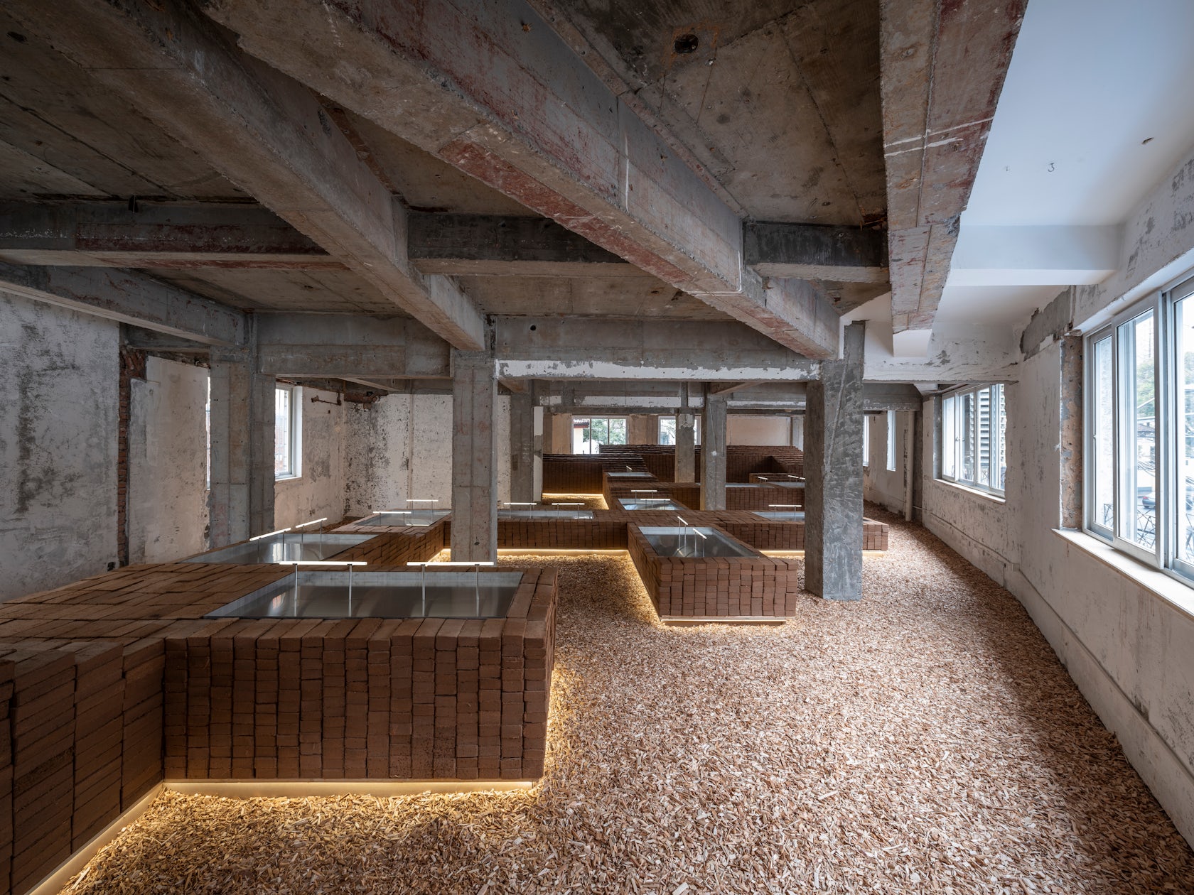 © AIM Architecture