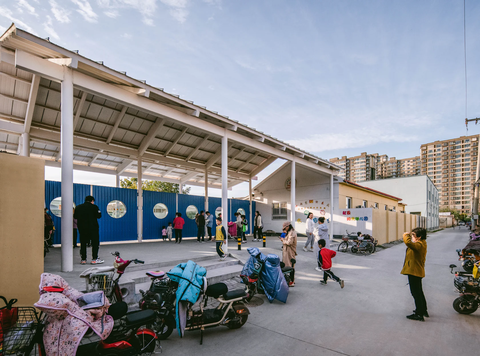 © People's Architecture Office