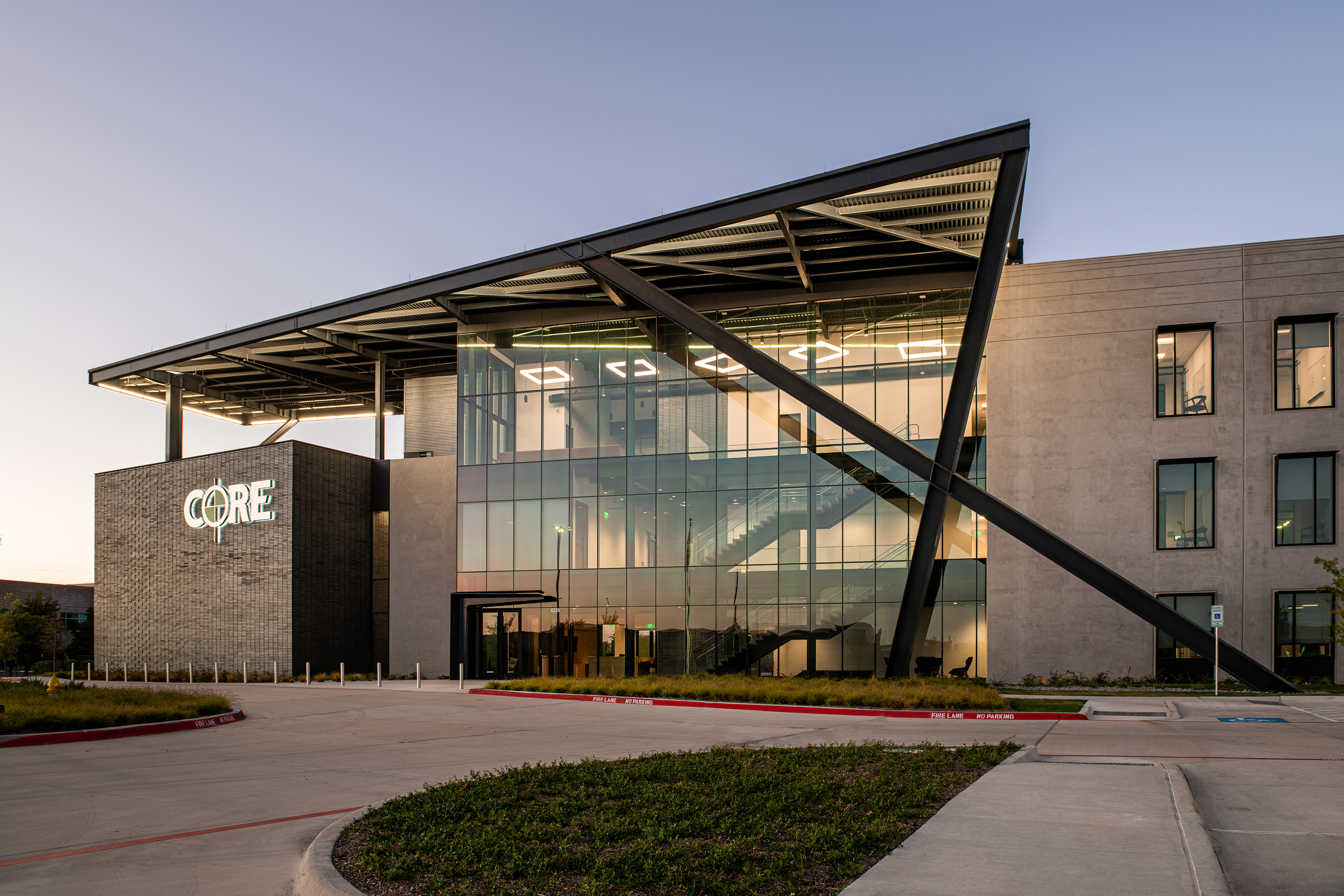 © 5G Studio Collaborative