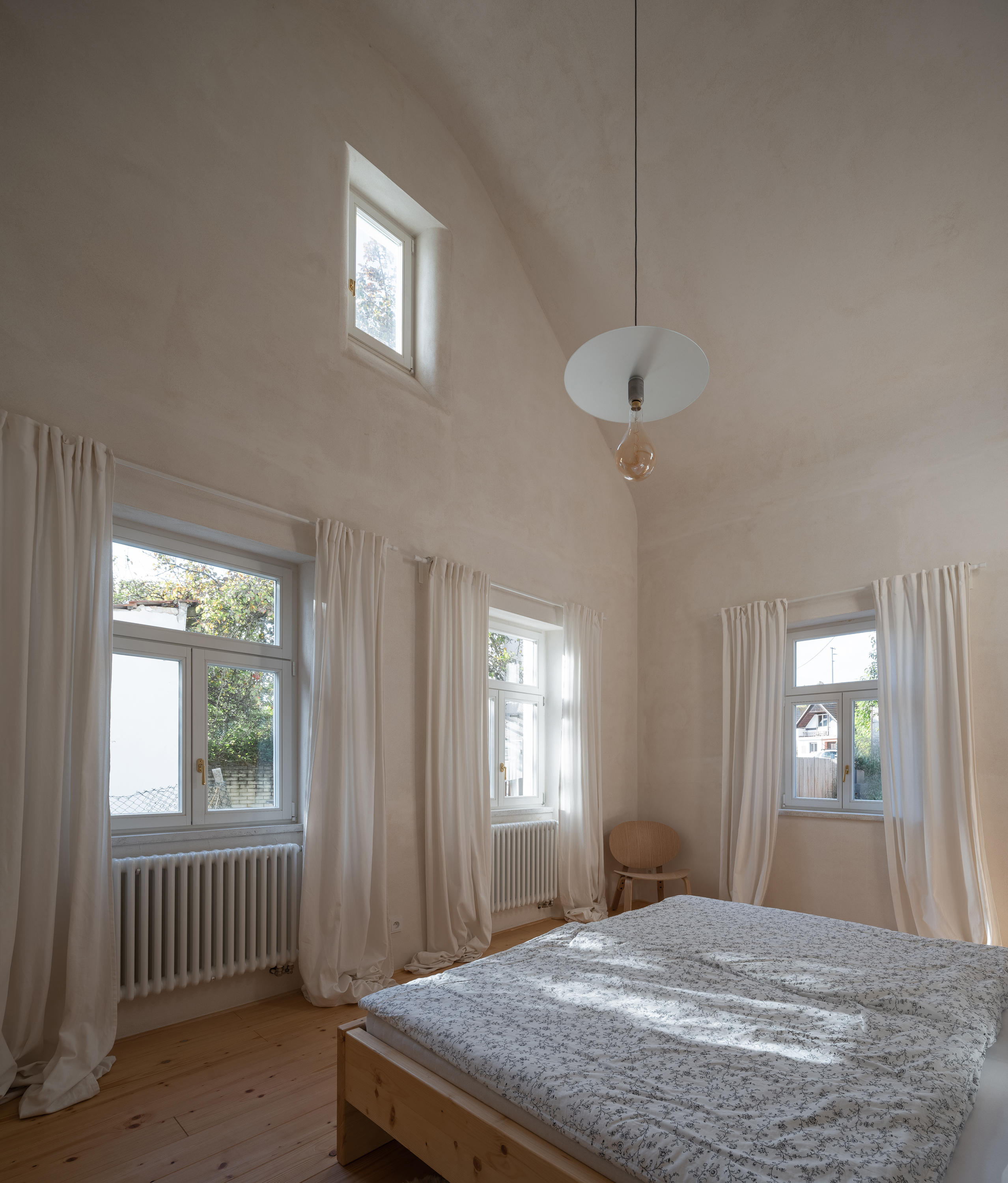 © Alex Shoots Buildings