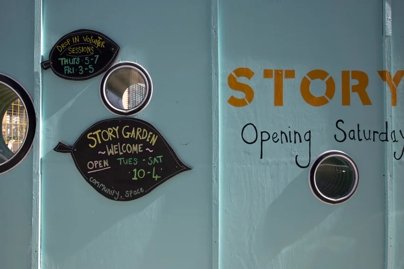 © Jan Kattein Architects