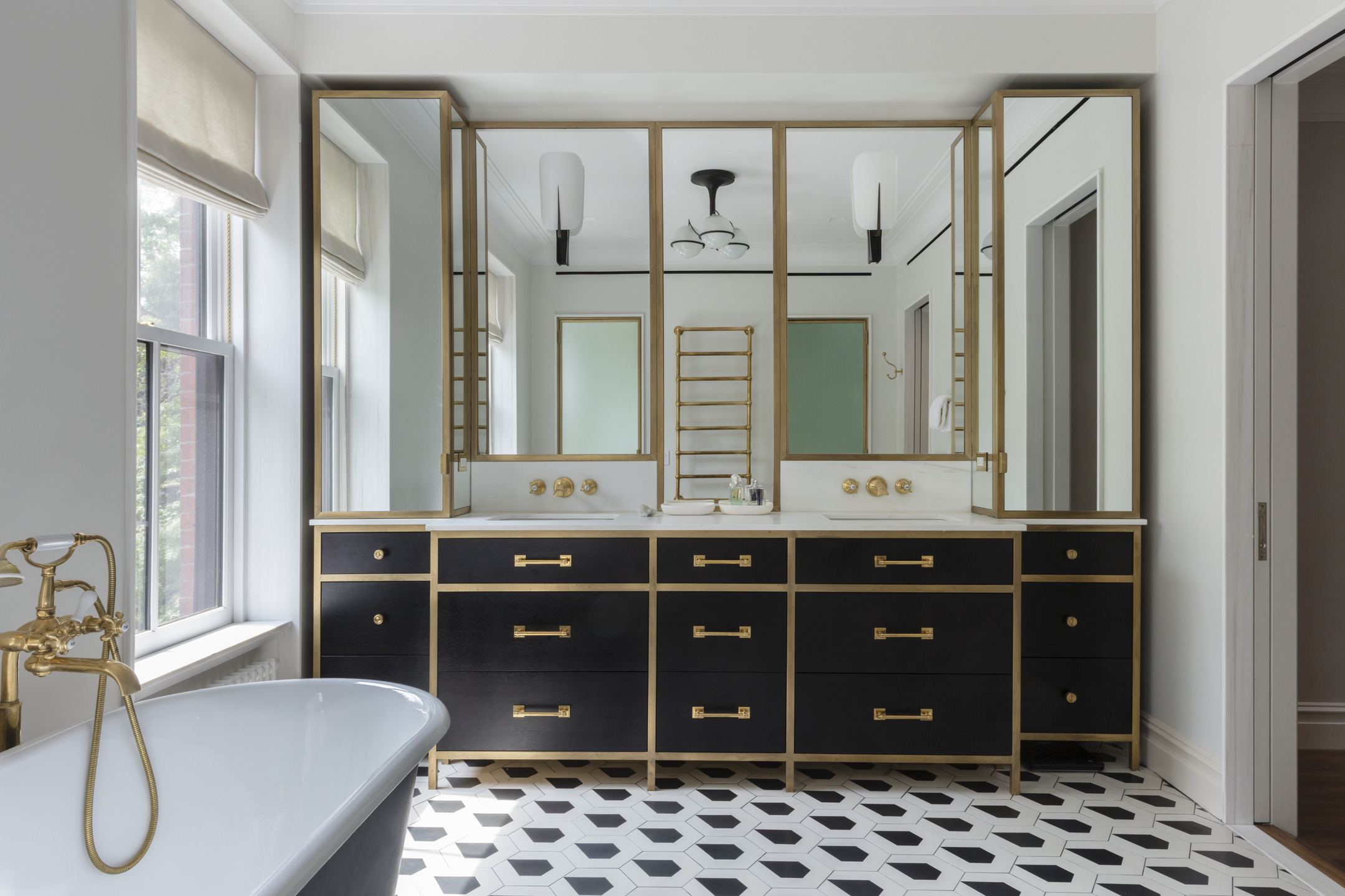 © The Brooklyn Studio