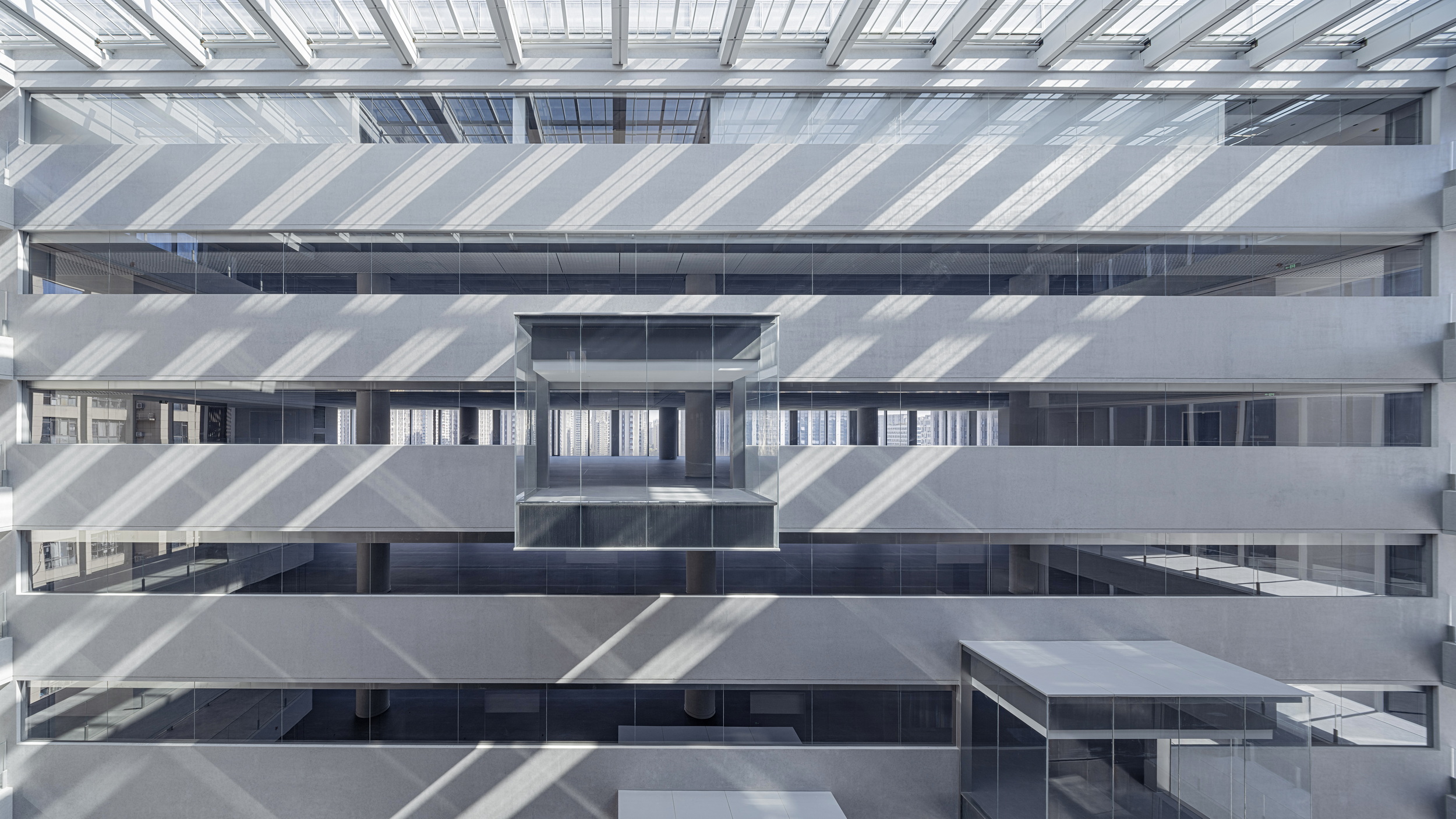 Idea 3445721: The interior design of VIEWSHINE Headquarters by line+ ...