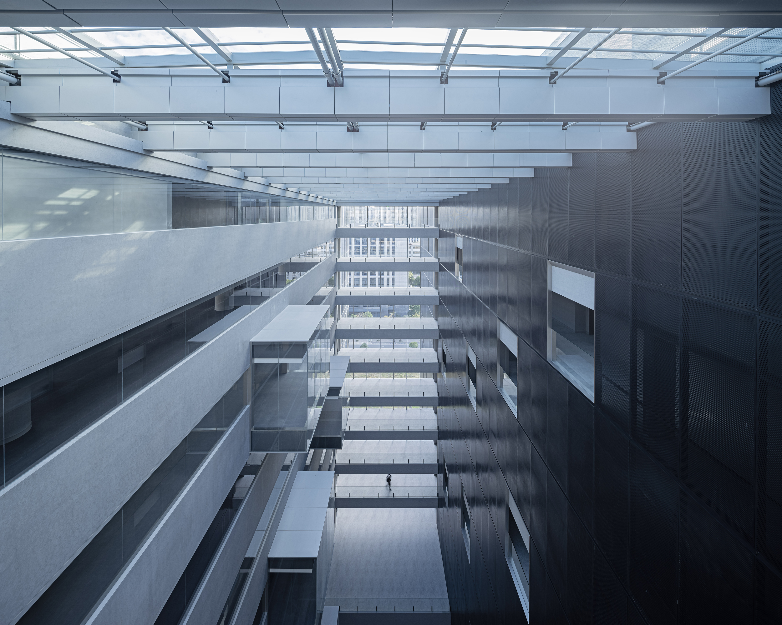 Idea 3445723: The interior design of VIEWSHINE Headquarters by line+ ...