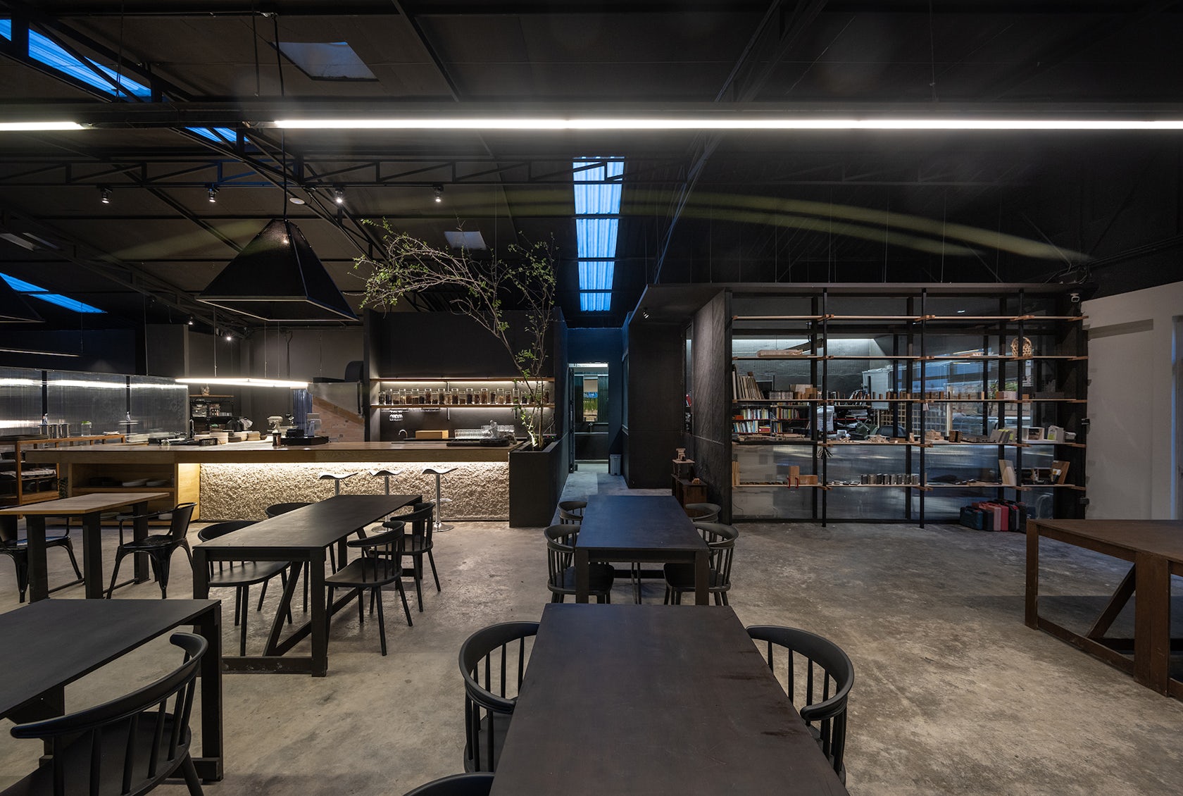 © Housescape Design Lab