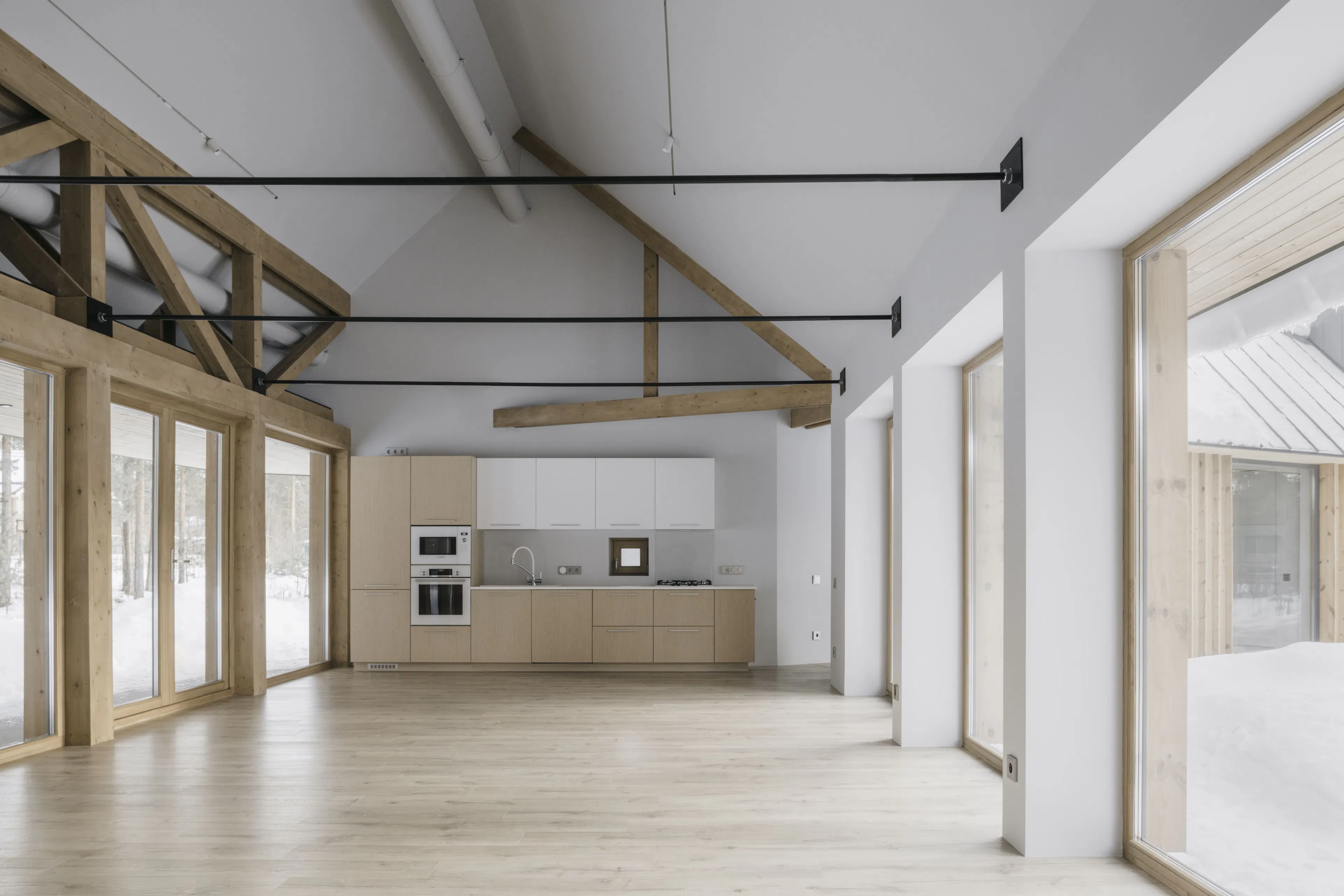 Bracket House — 15