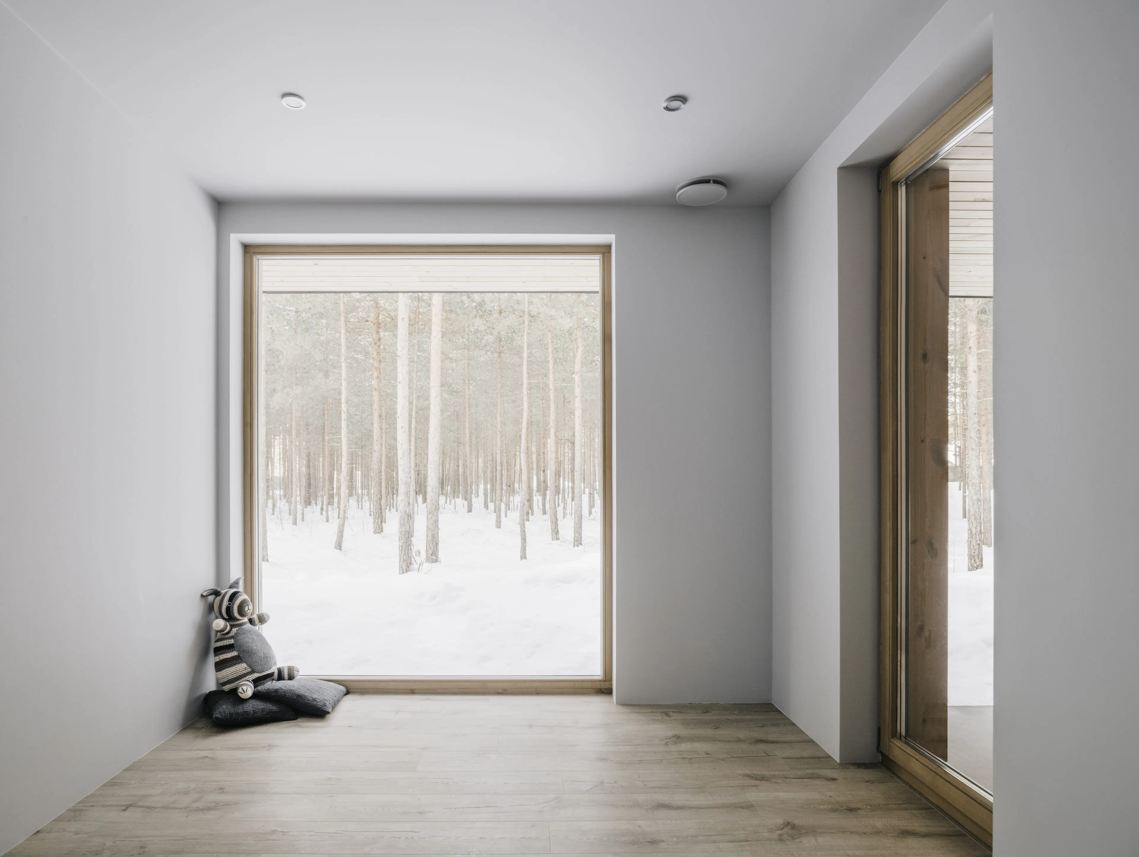 Bracket House — 20