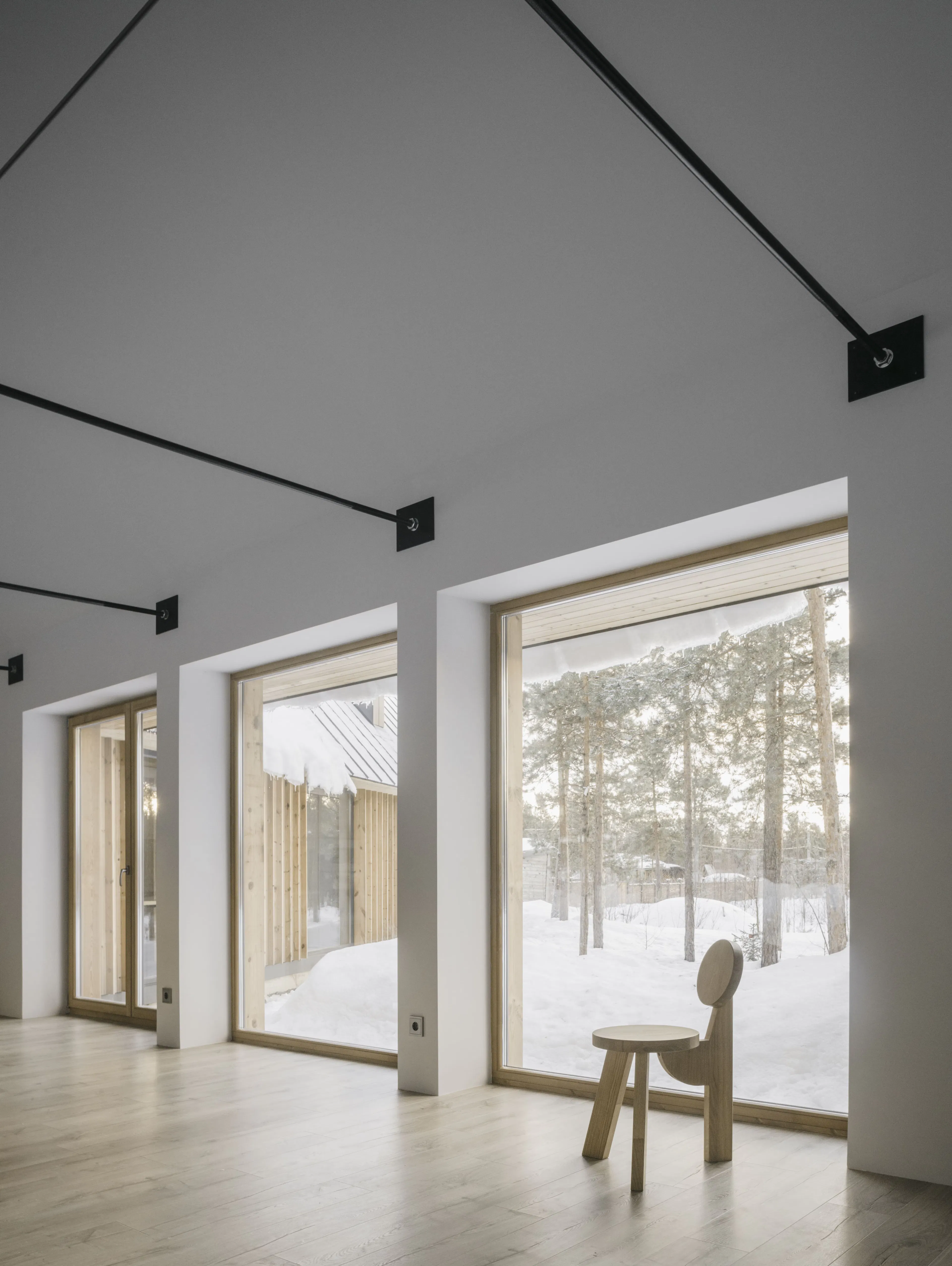 Bracket House — 21