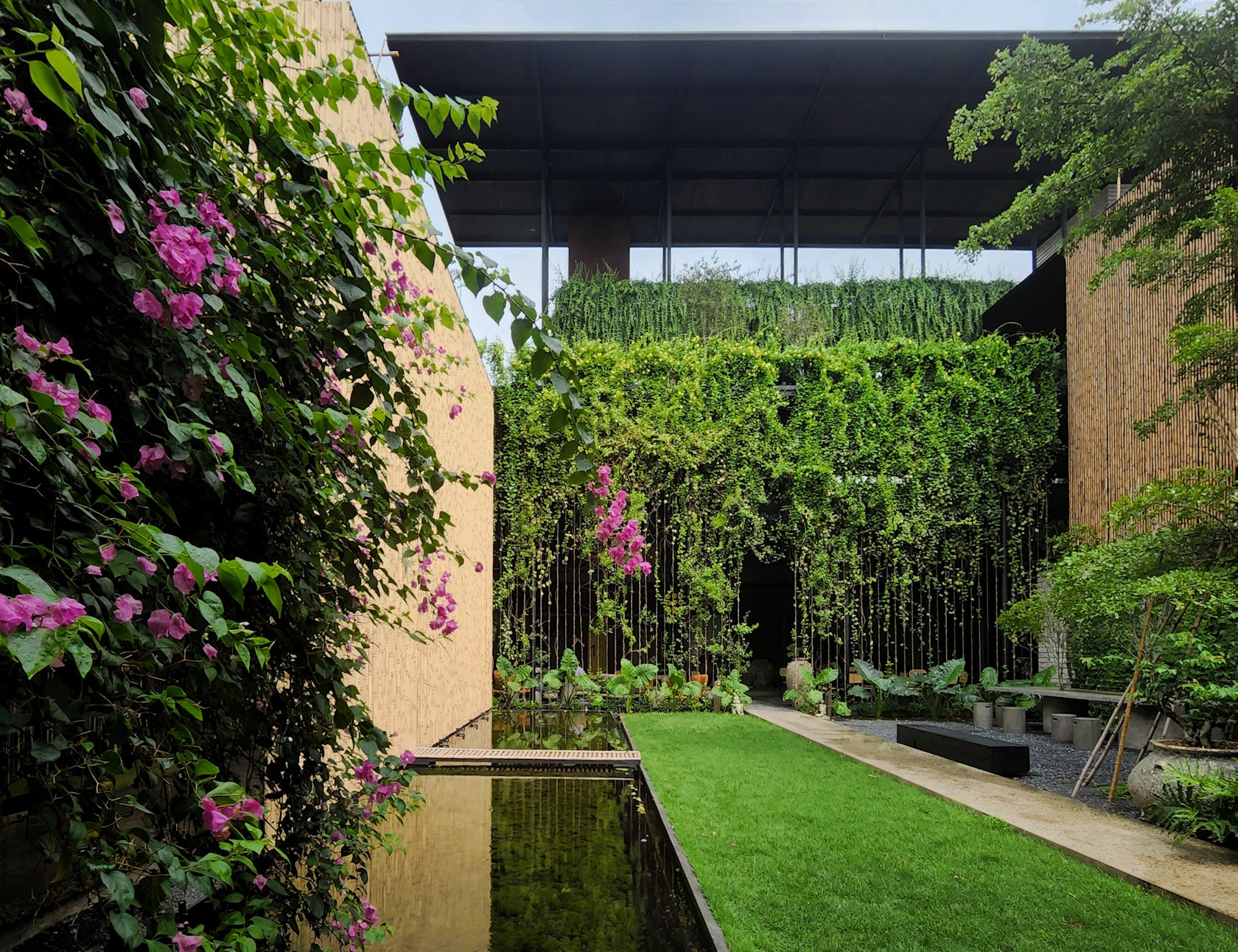 © INFINITIVE ARCHITECTURE