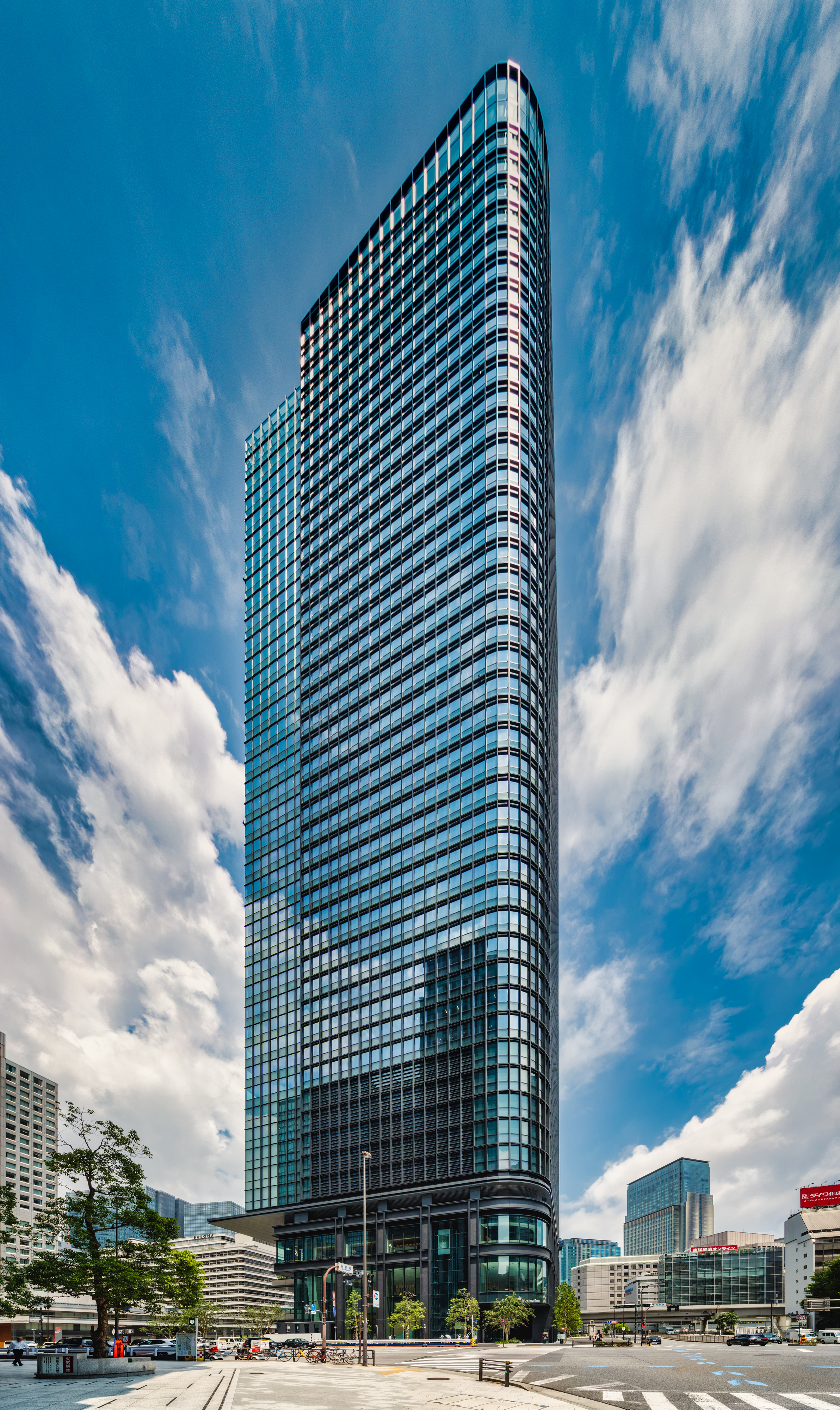 TOKYO TORCH: Japan's Tallest Building Designed by Mitsubishi 