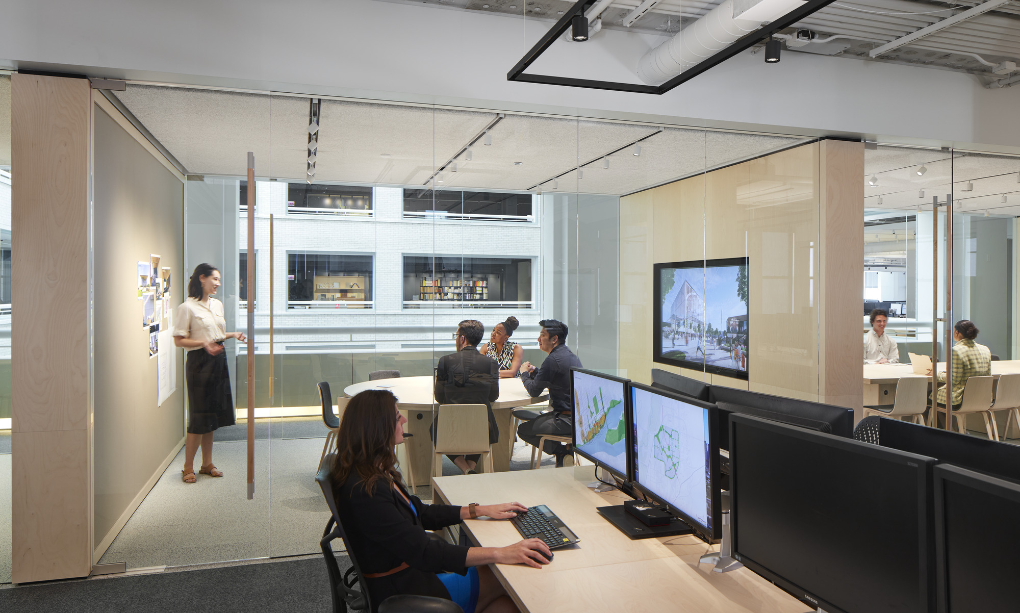 SOM Chicago Office Renovation by Skidmore, Owings & Merrill (SOM