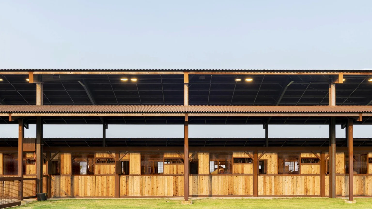 © Rhotenberry Wellen Architects