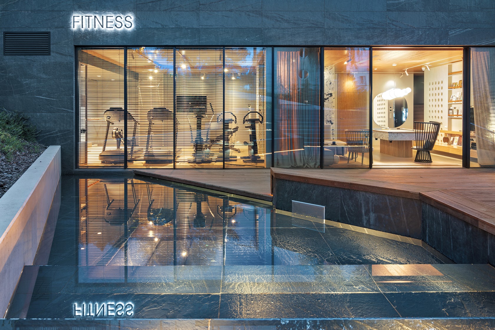 © رورك ستوديو