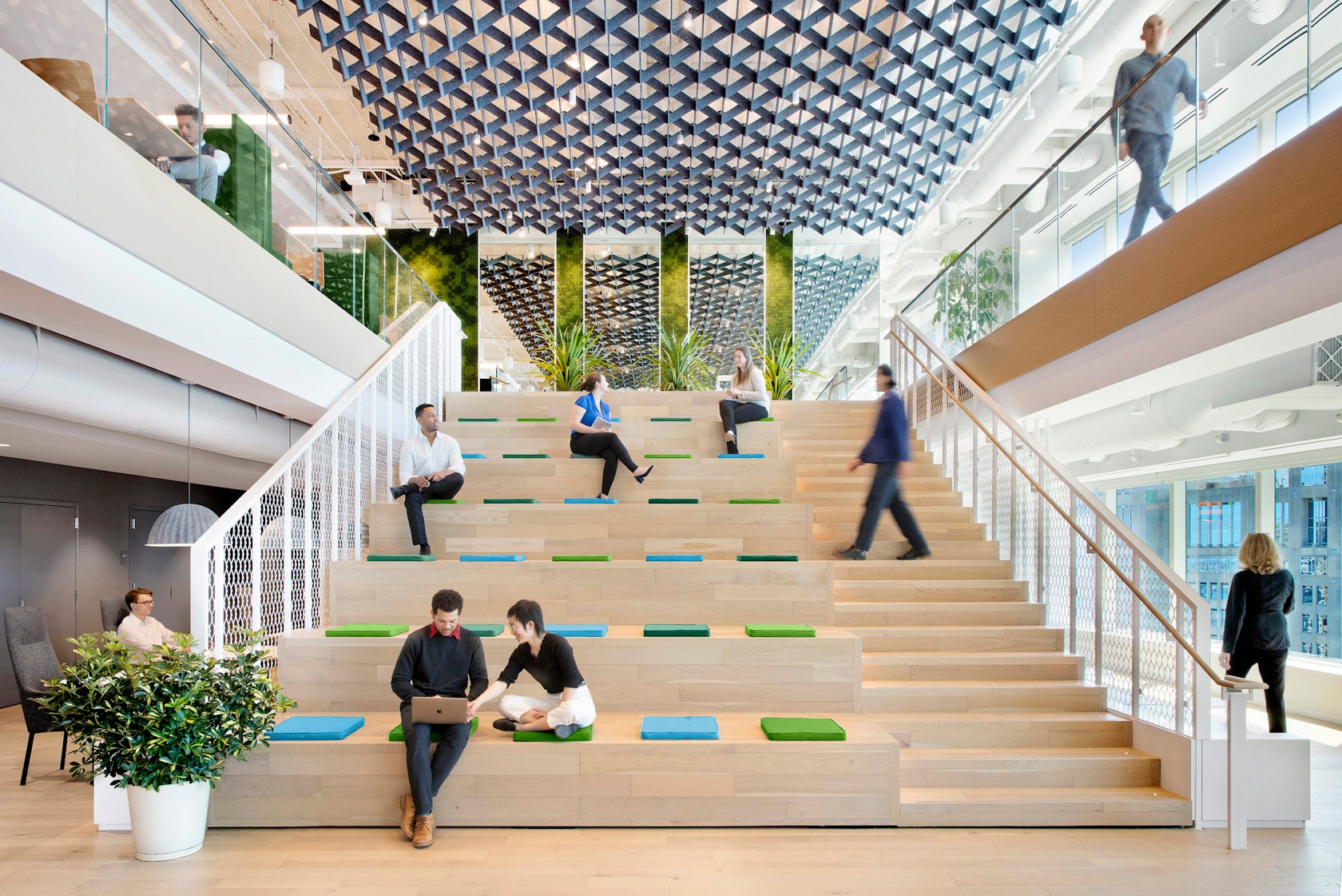CBRE Boston/New England Headquarters by ELKUS|MANFREDI ARCHITECTS ...
