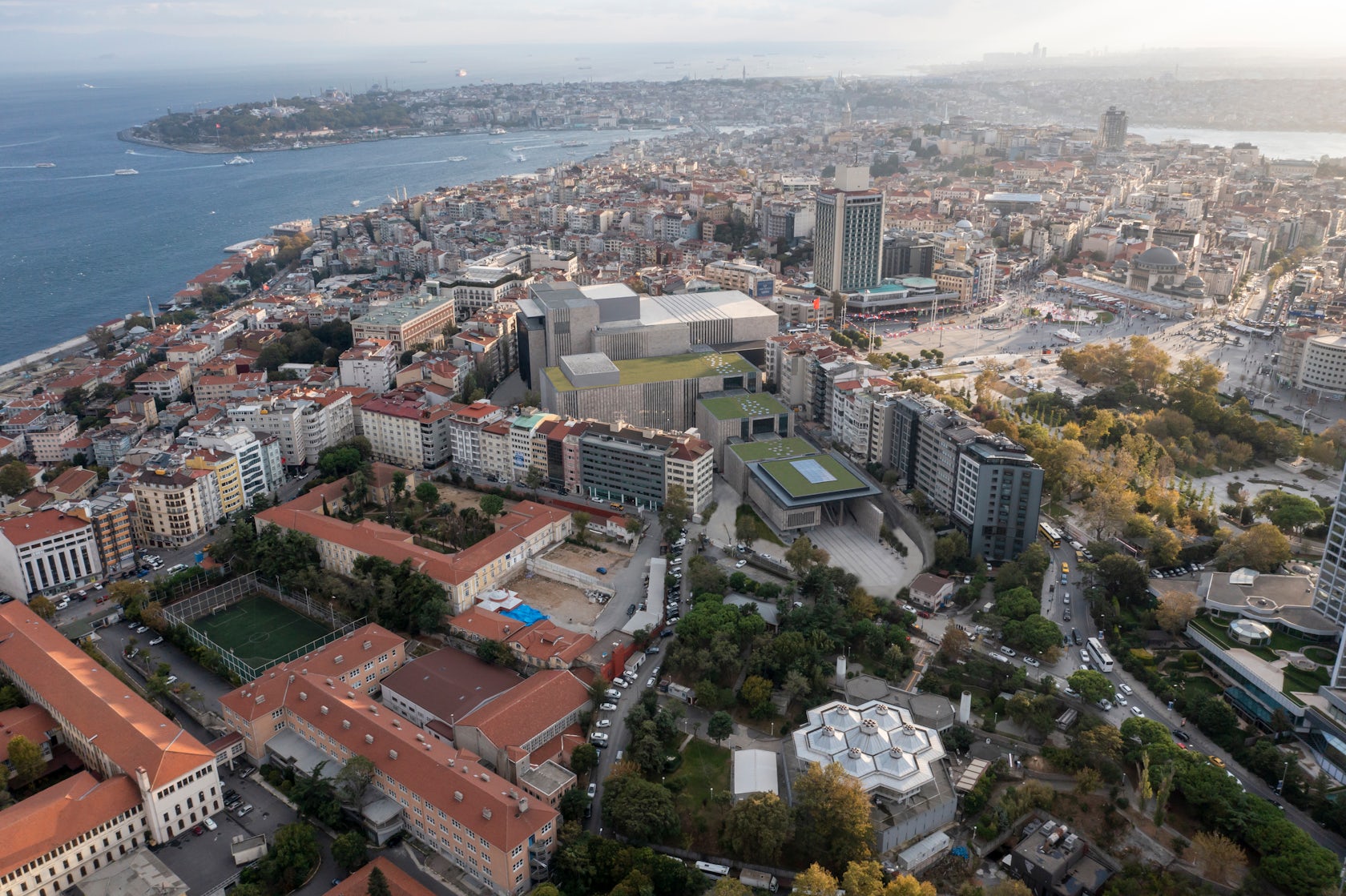 © Tabanlioglu Architects
