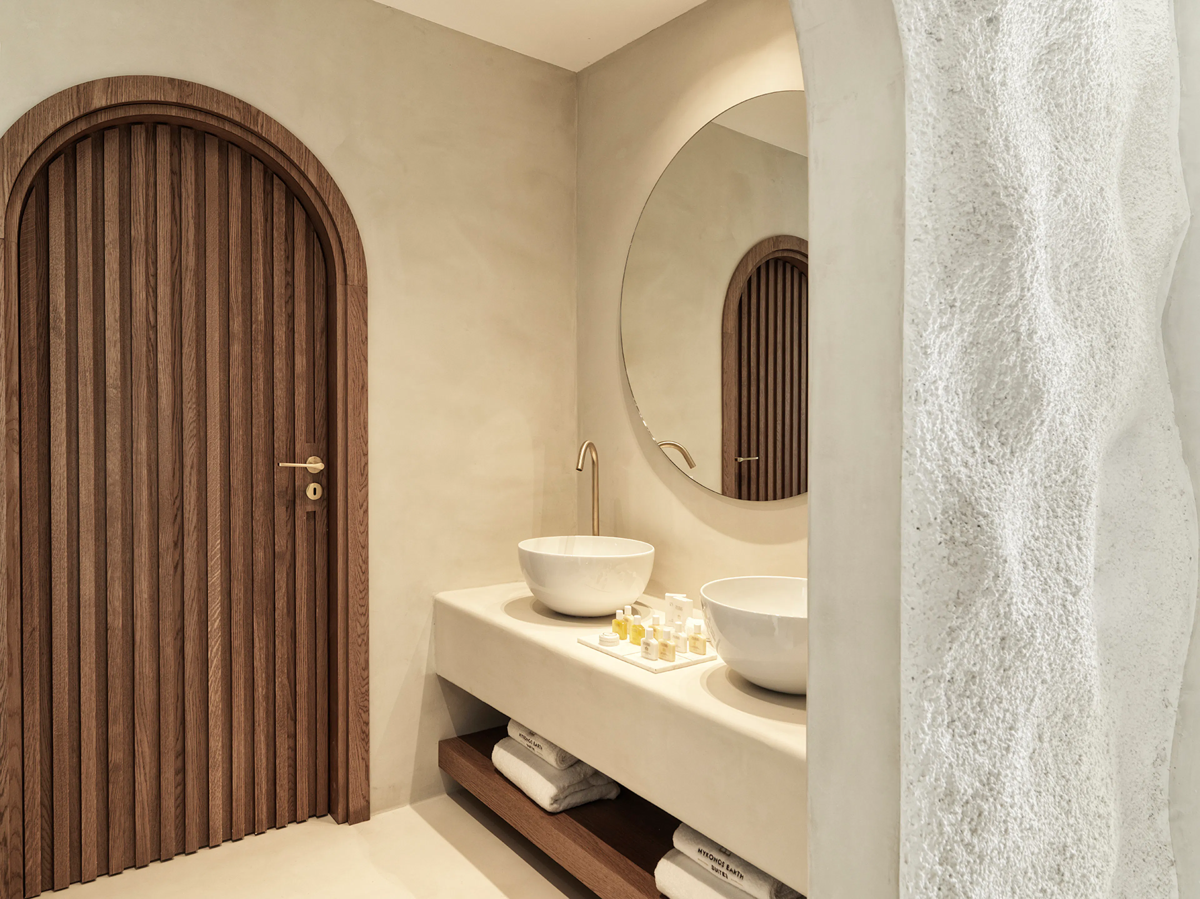 Mykonos Earth Suites — 16