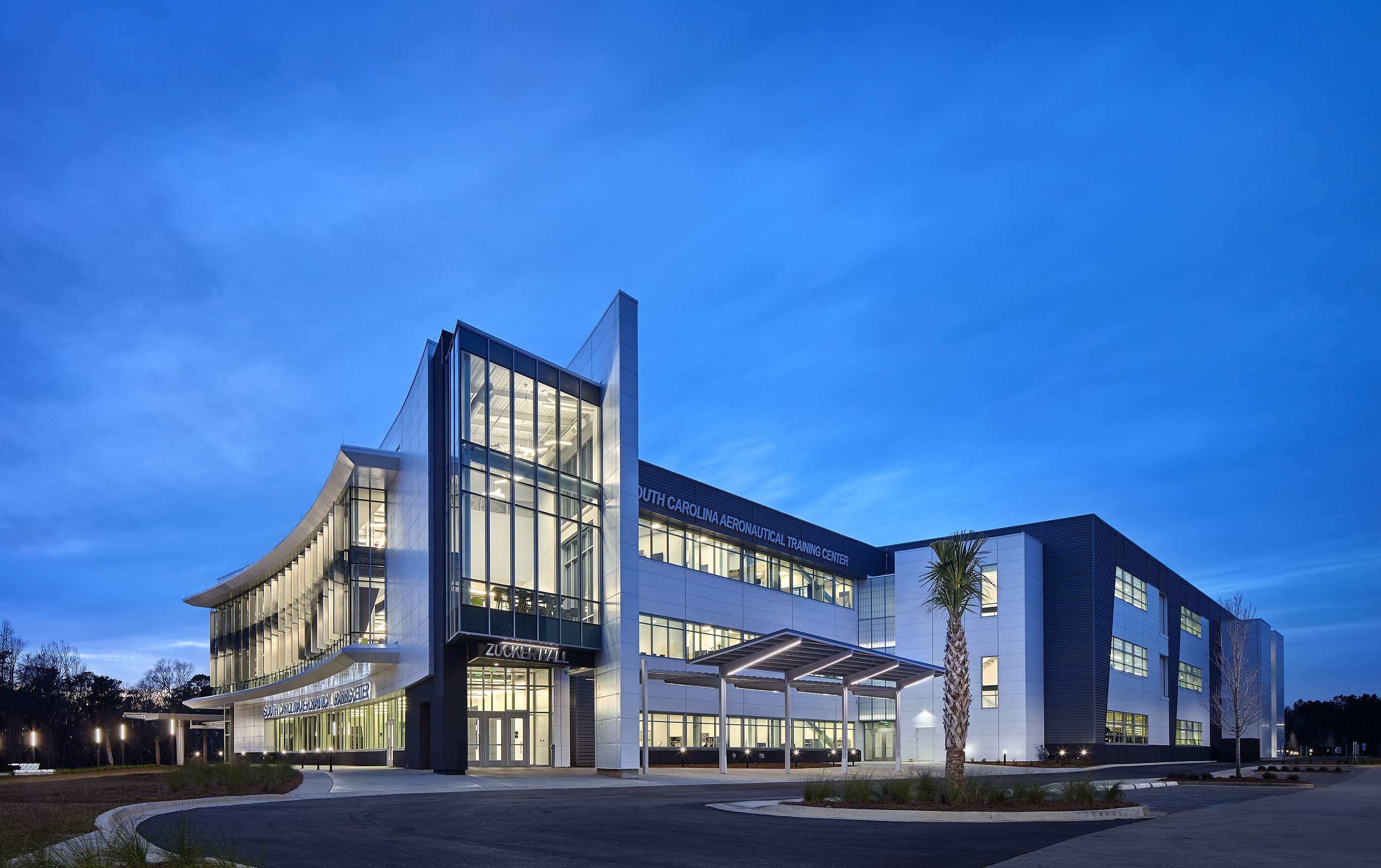 Trident Technical College SC Aeronautical Training Center by LS3P