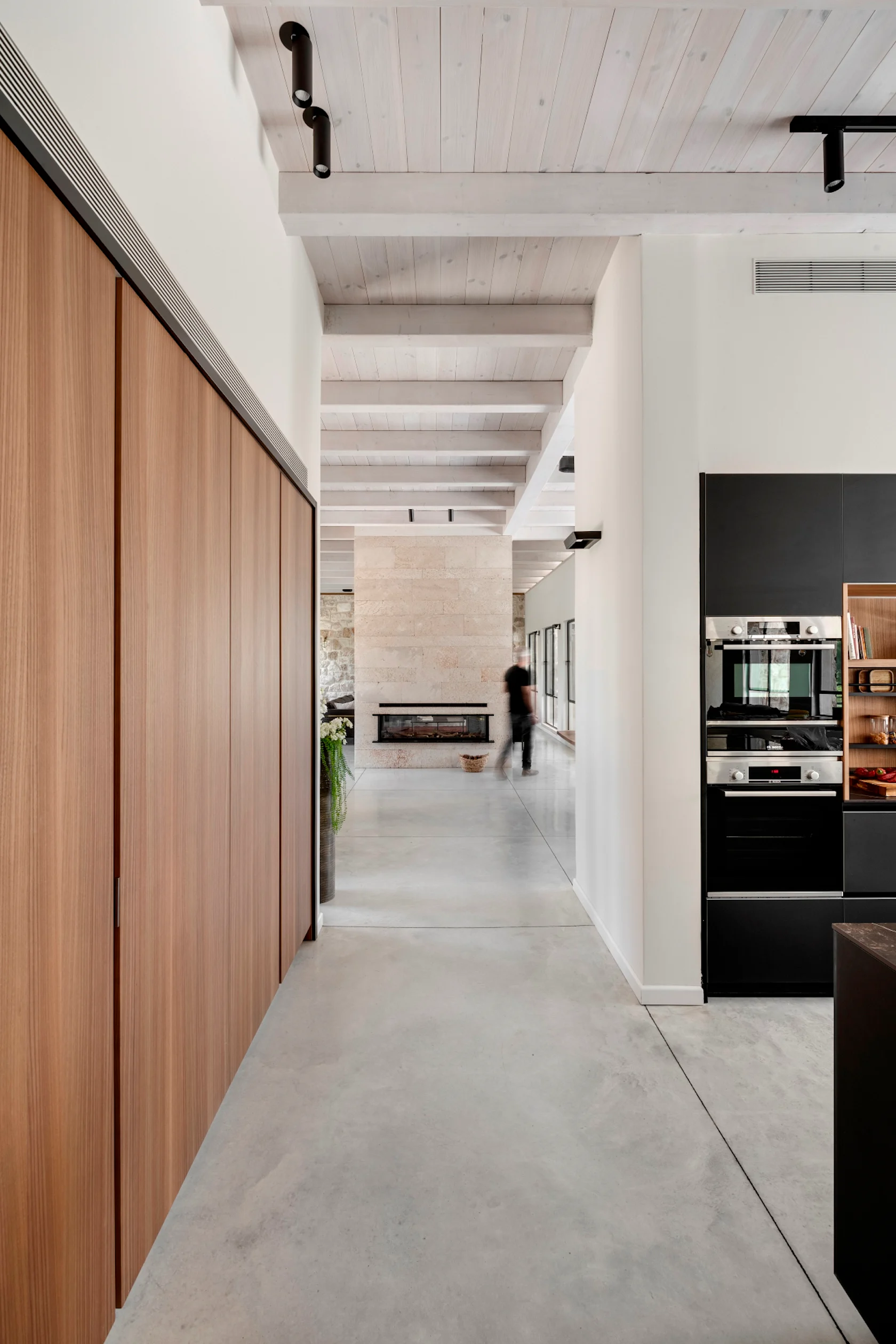 Fuller House by Ron Rozen of “Rozen-Linenberg Architects” - Architizer