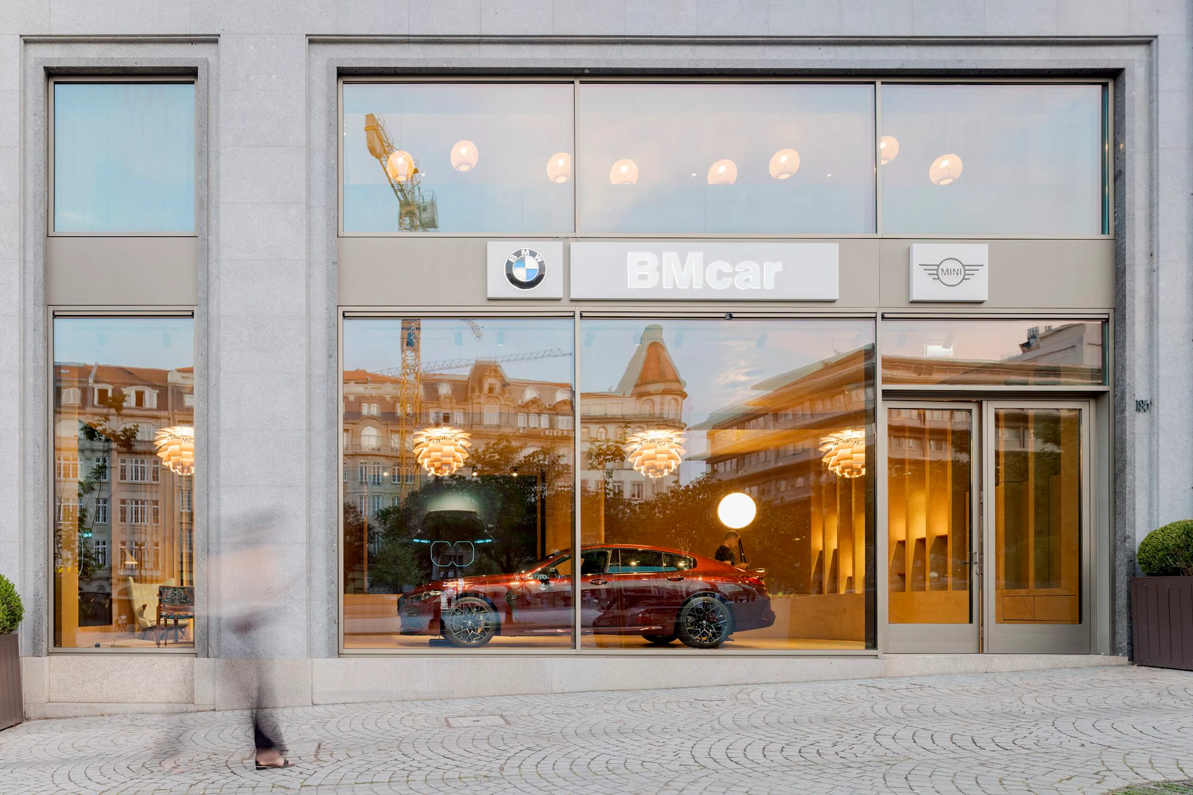 BMCAR . Avenida dos Aliados . Porto. Portugal