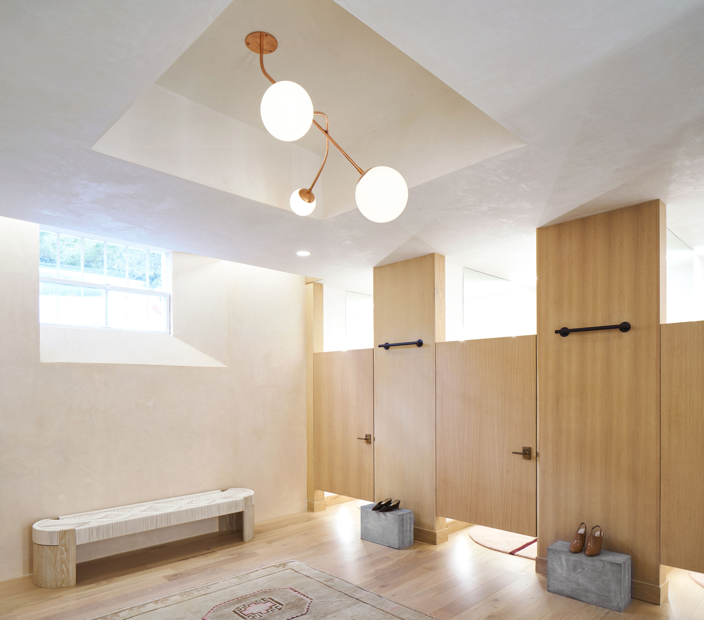 Kick Pleat Austin by Chioco Design Architizer