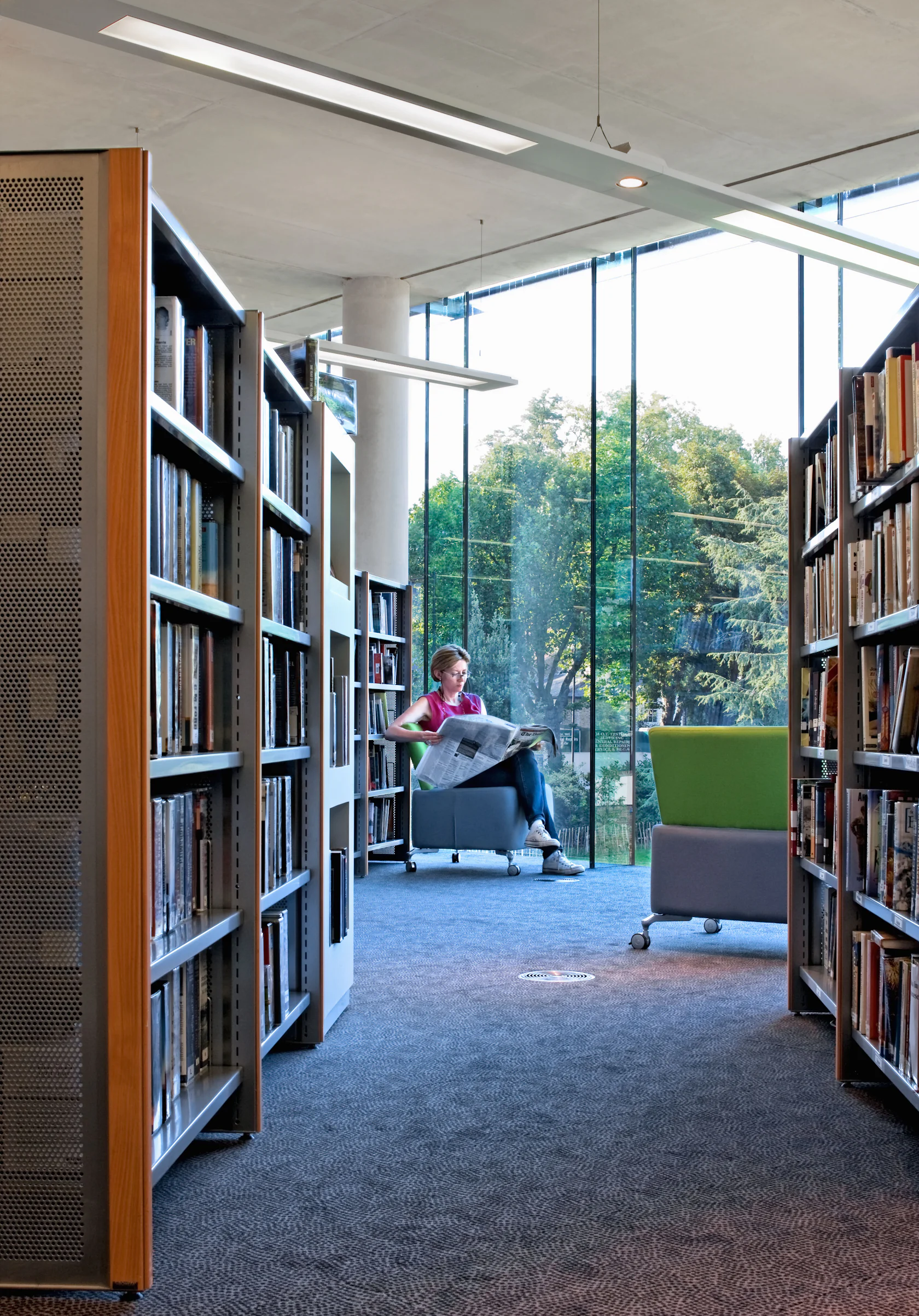 Enfield Town Library by Shepheard Epstein Hunter - Architizer