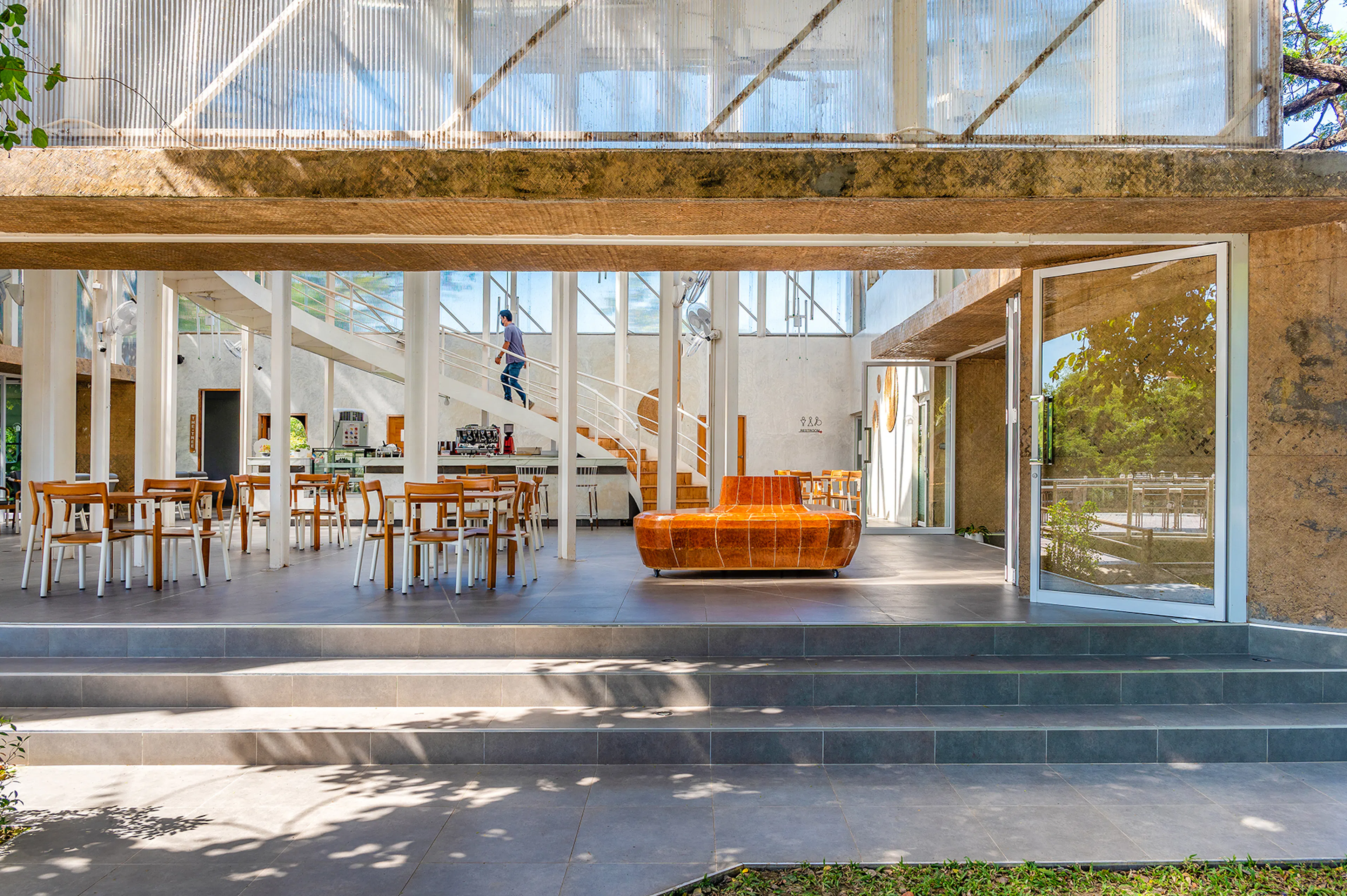 Varee Valley Restaurant : Jungle Junction