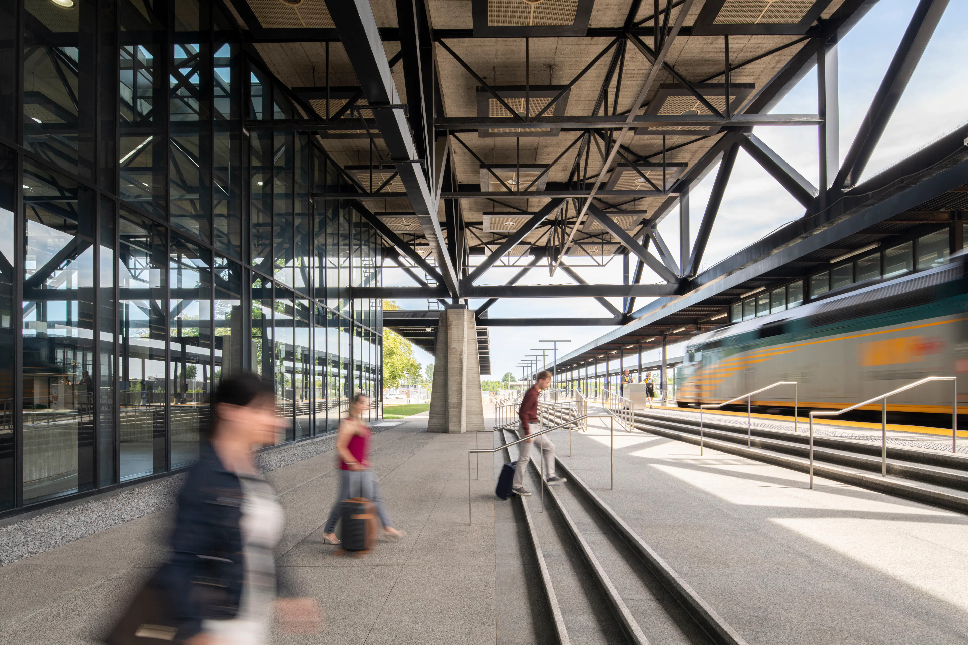 Ottawa Train Station and Via Rail Business Lounge — 6