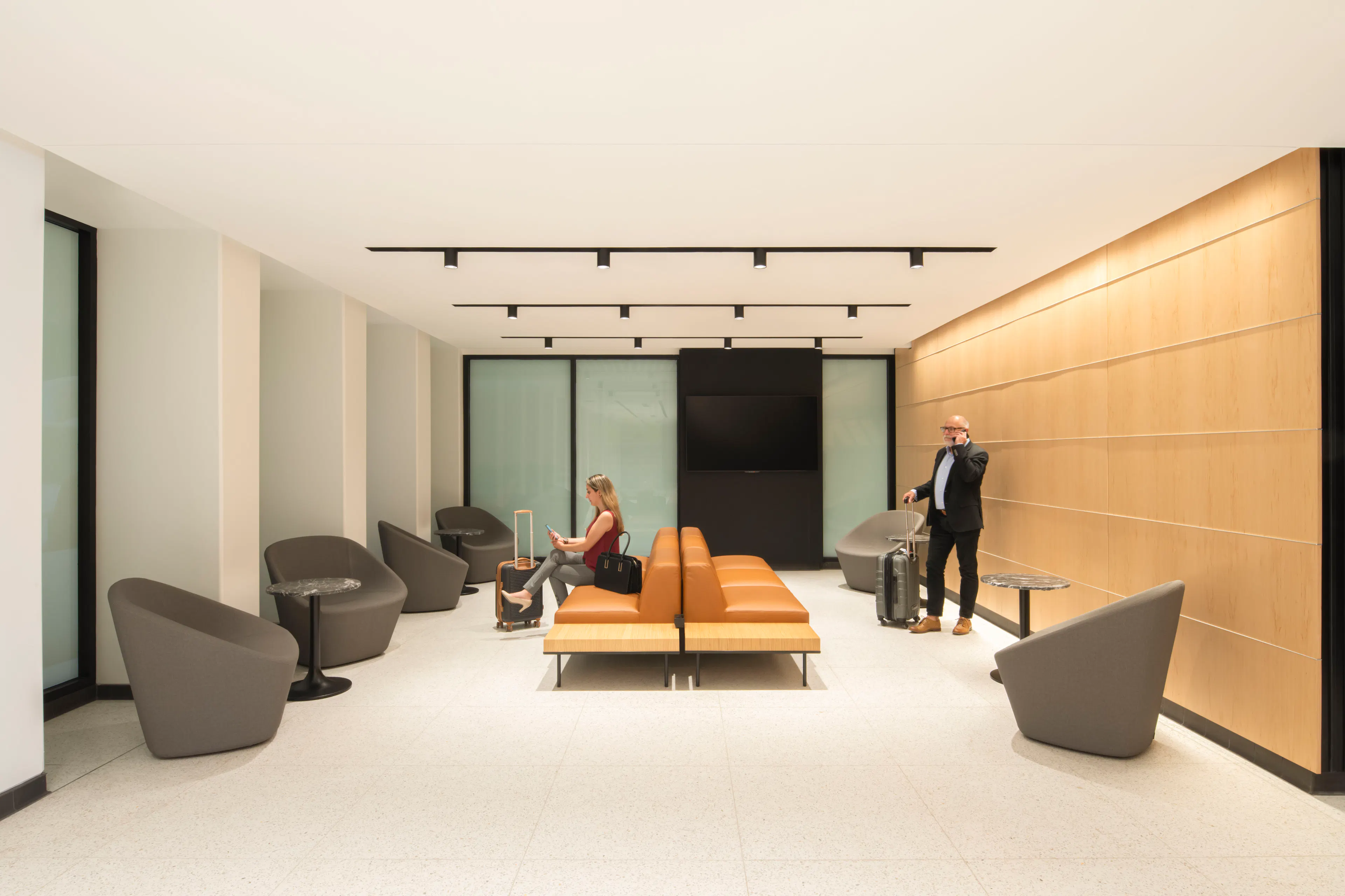 Ottawa Train Station and Via Rail Business Lounge — 5