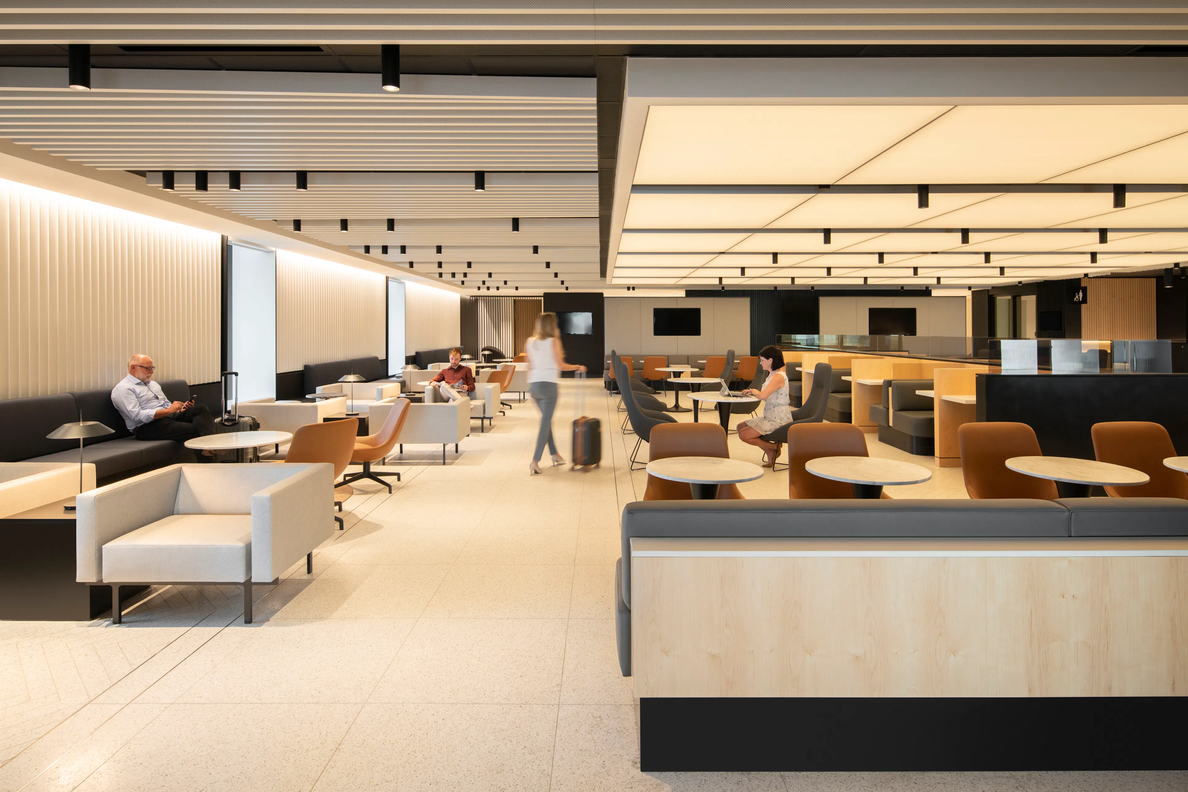 Ottawa Train Station and Via Rail Business Lounge — 7