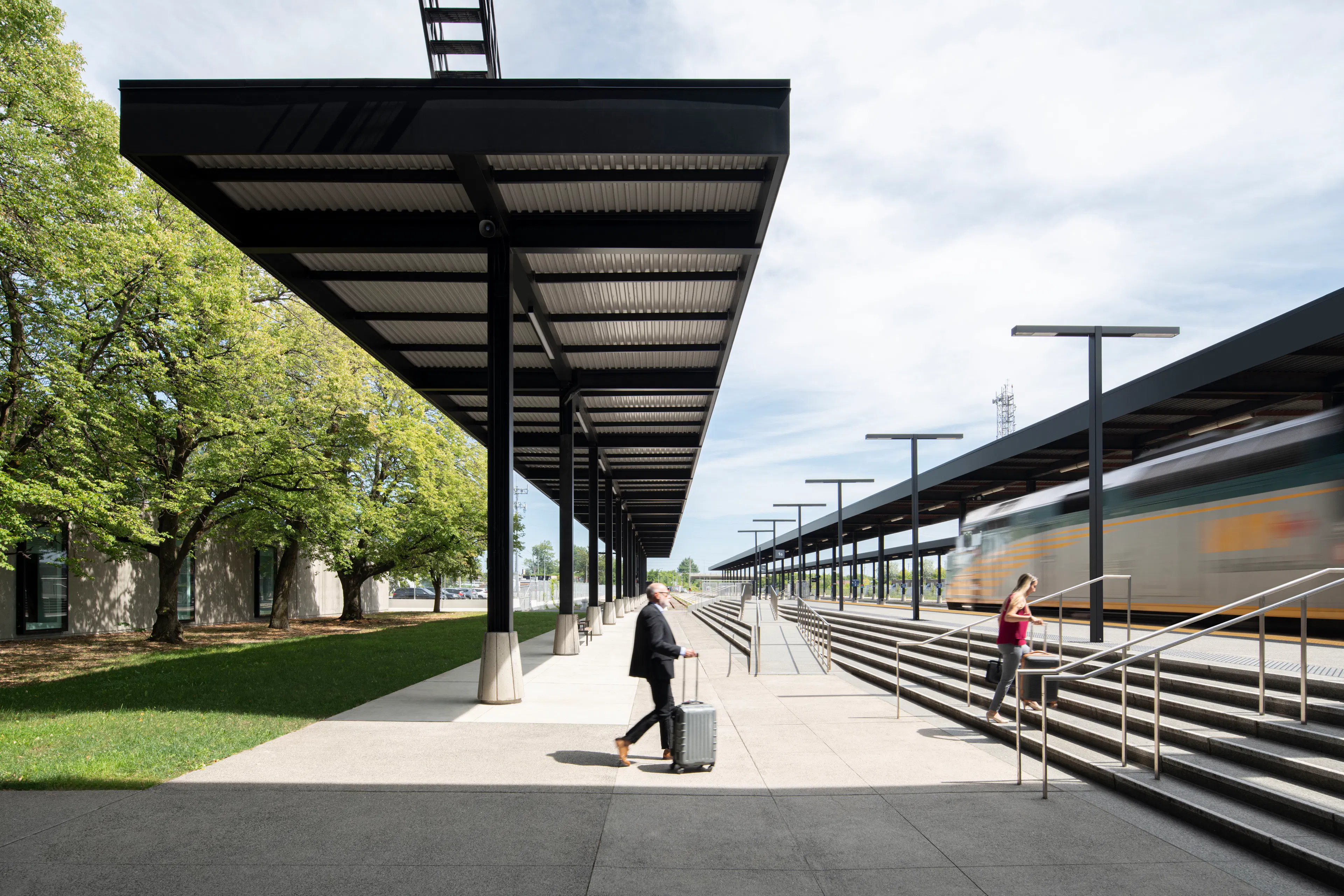 Ottawa Train Station and Via Rail Business Lounge — 10