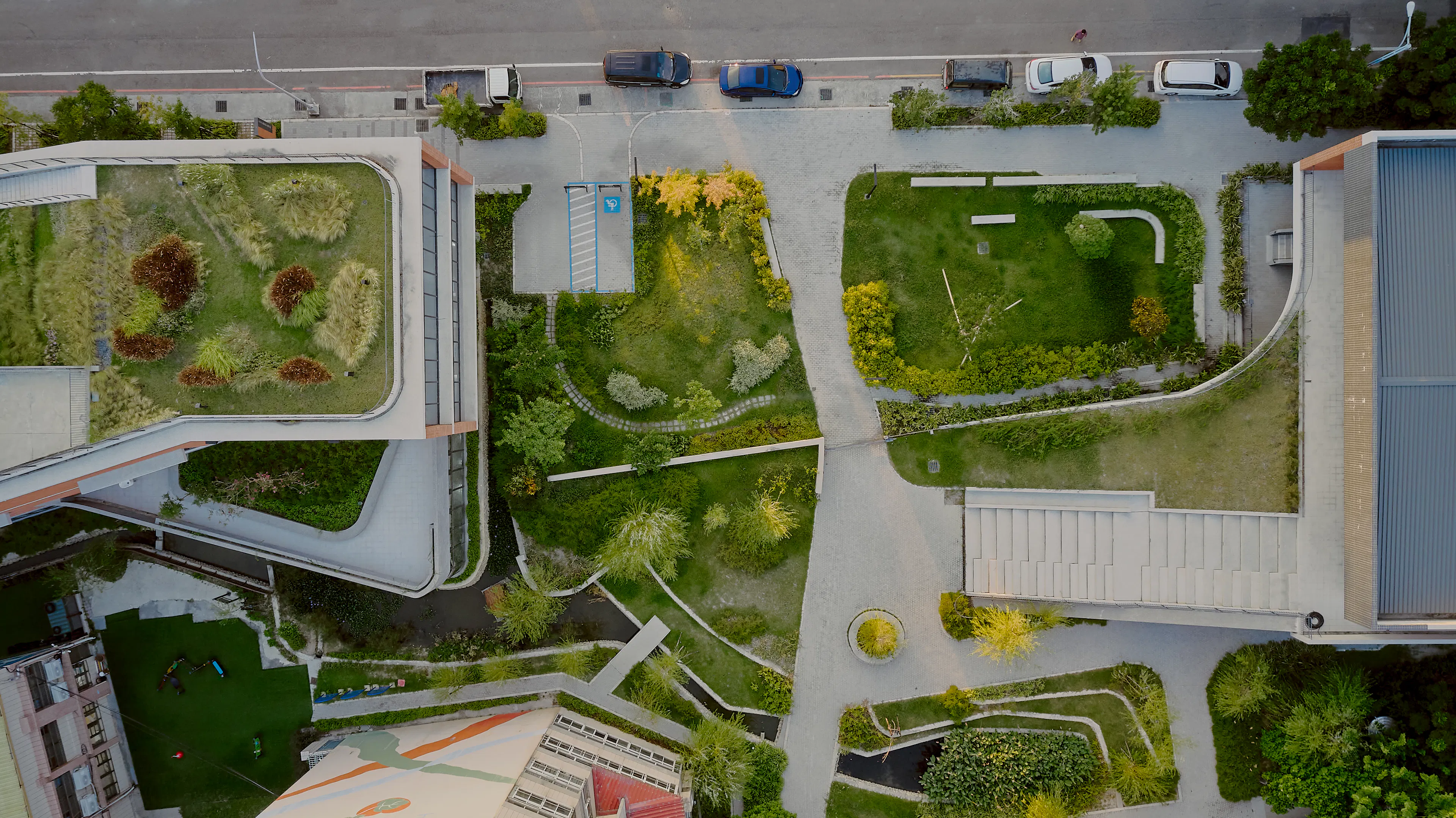 Shangfeng Public Library and School Gymnasium — 3