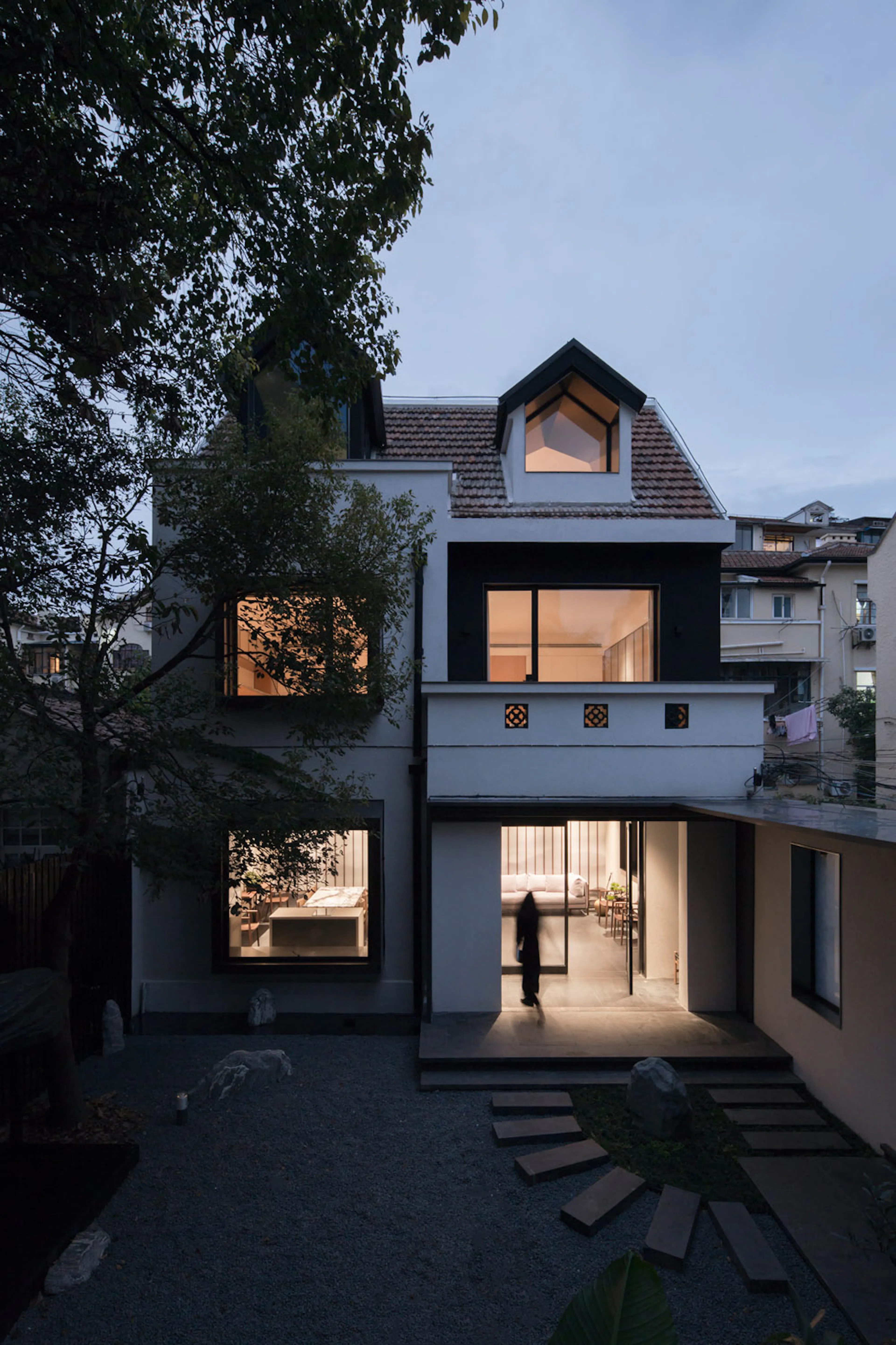 Twilight House — 3