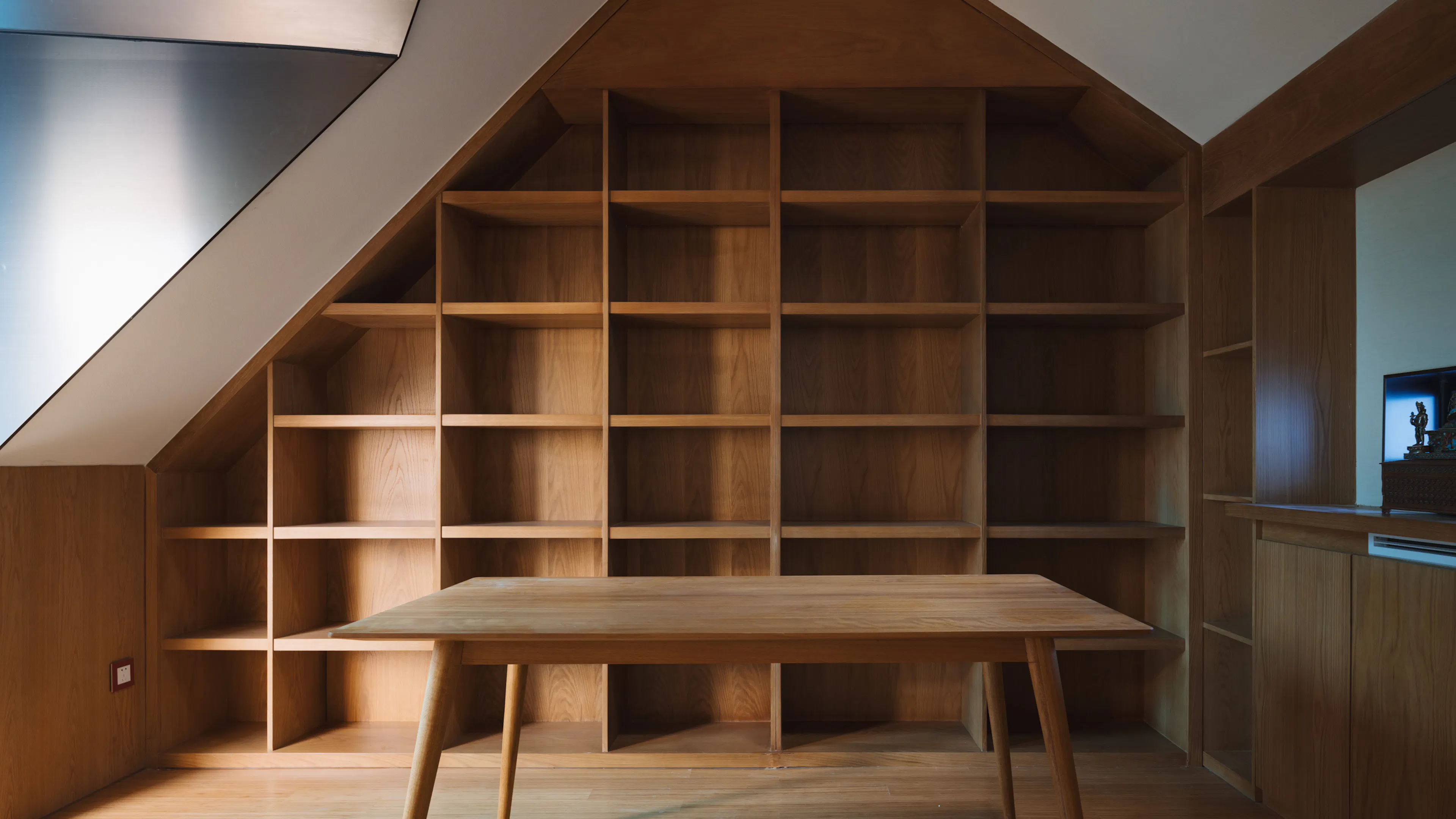 Twilight House — 8