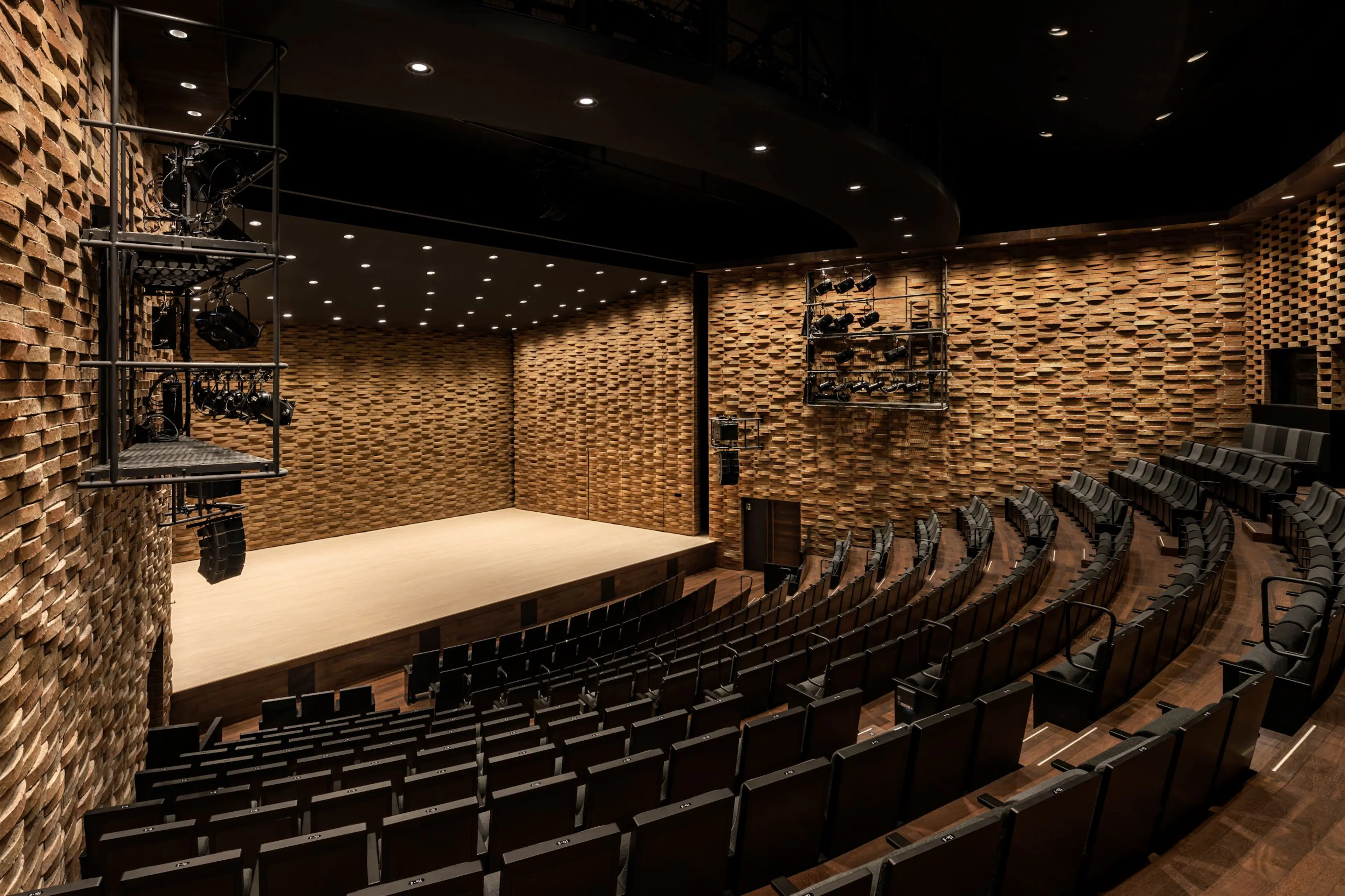 Hirakata Performing & Visual Arts Center — 13