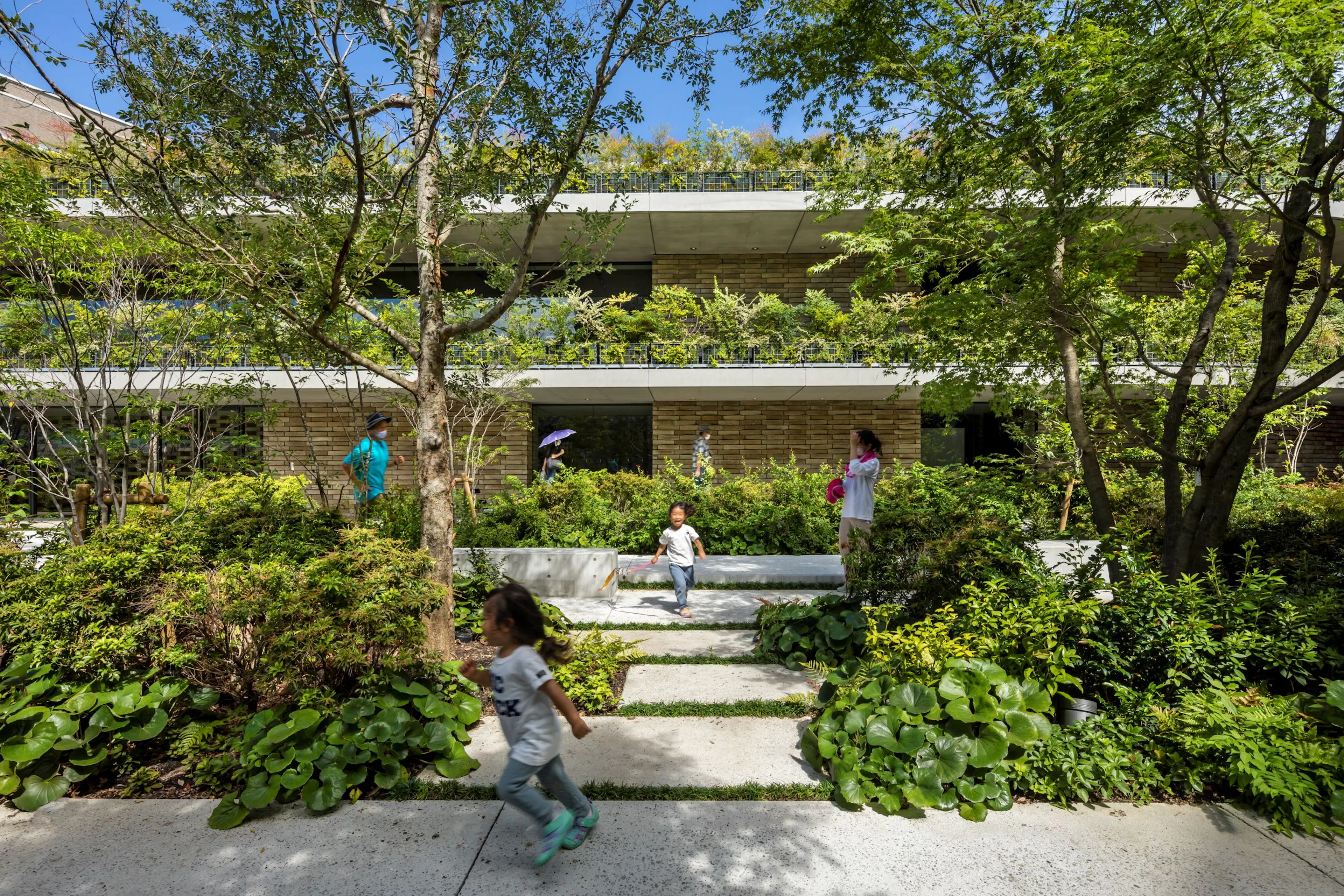 Hirakata Performing & Visual Arts Center — 15