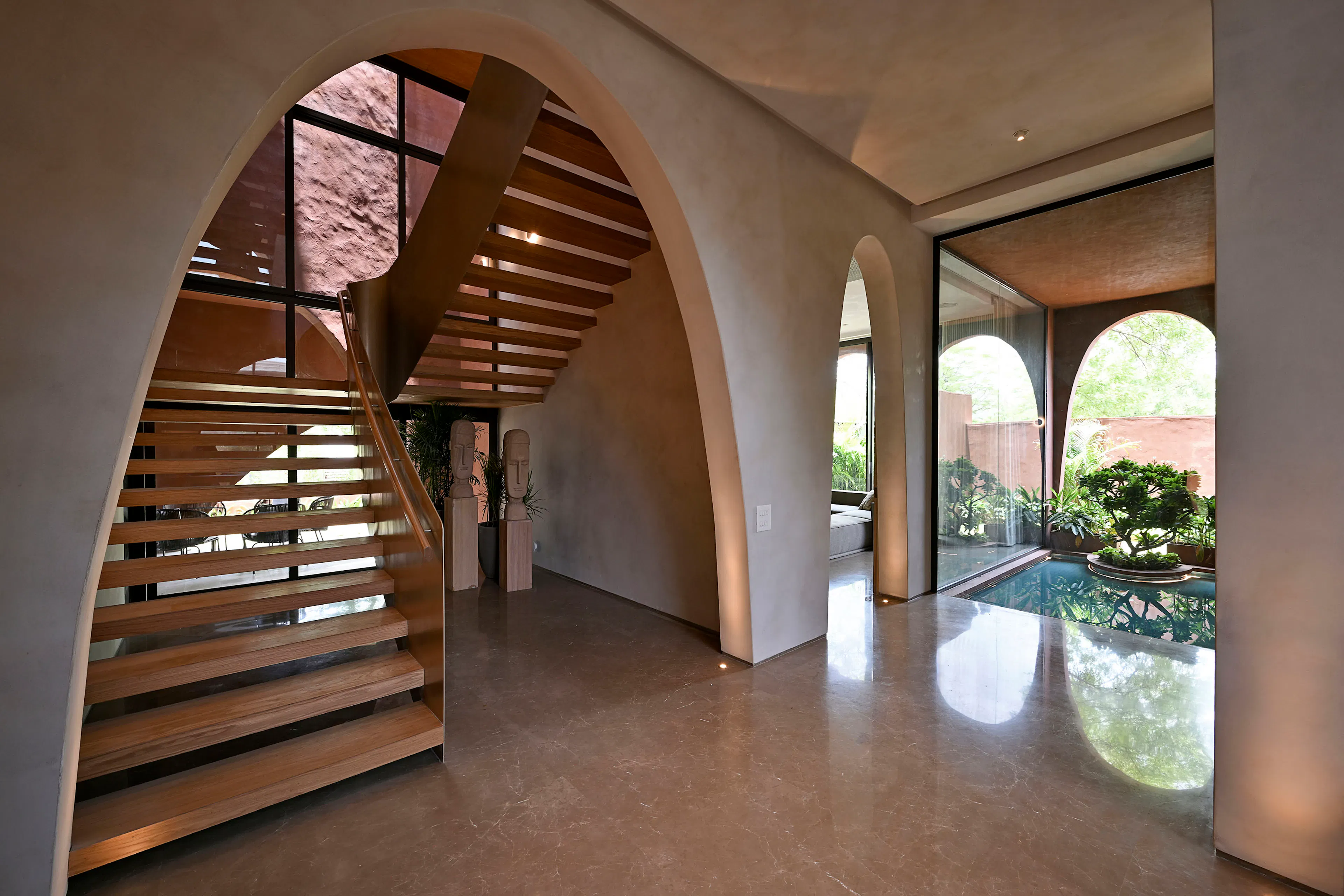 MIRAI HOUSE OF ARCHES — 10