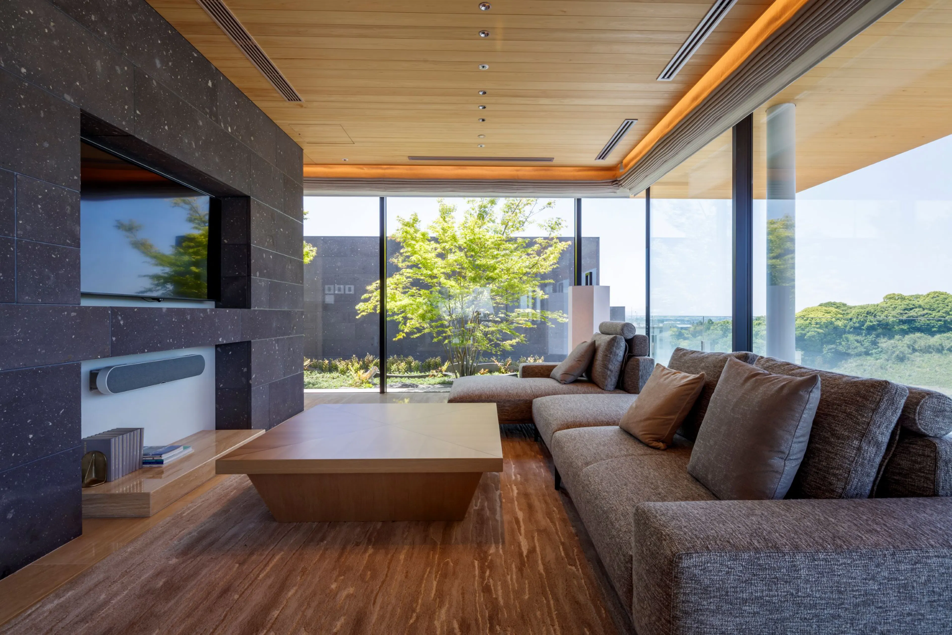 JR Kumamoto Railway Station Building — 24