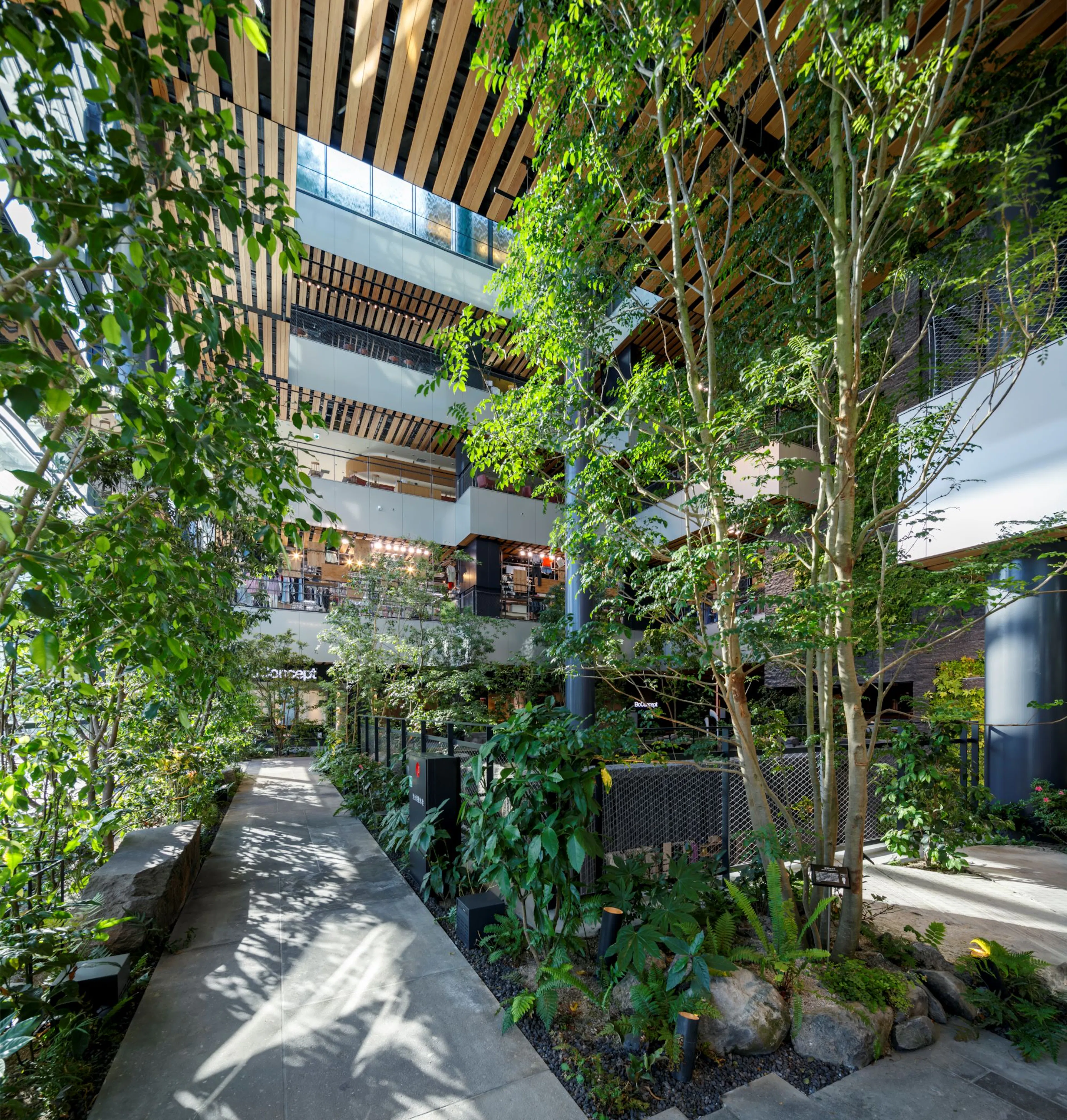 JR Kumamoto Railway Station Building — 15