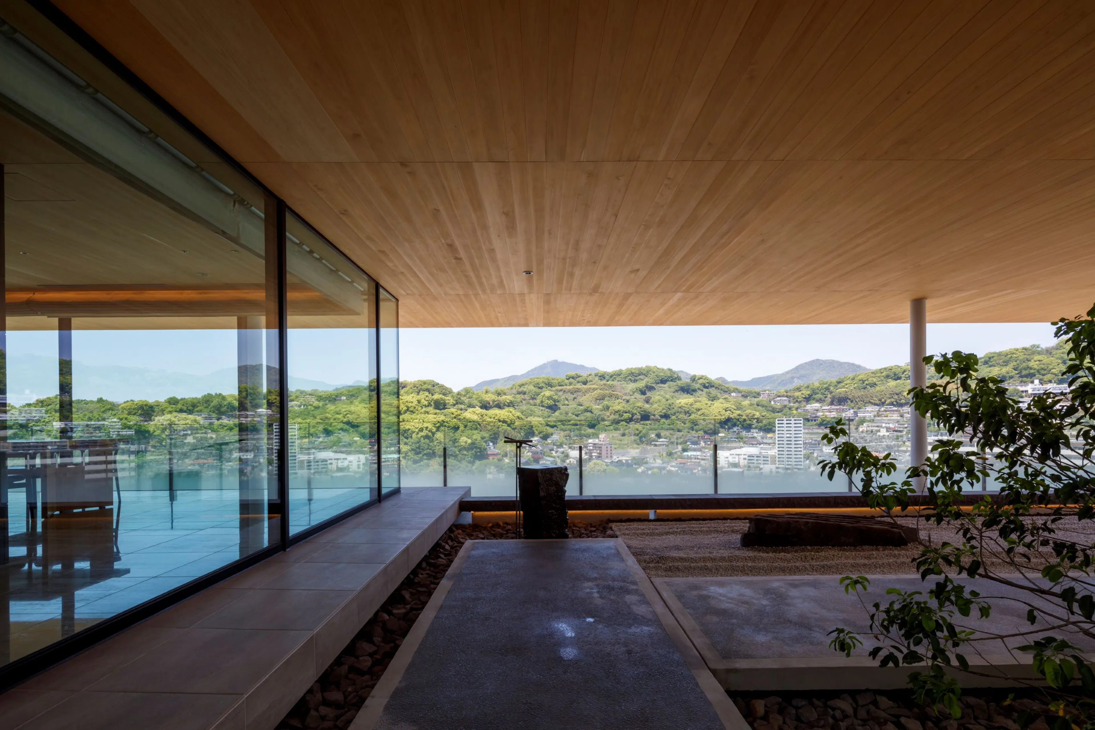 JR Kumamoto Railway Station Building — 31